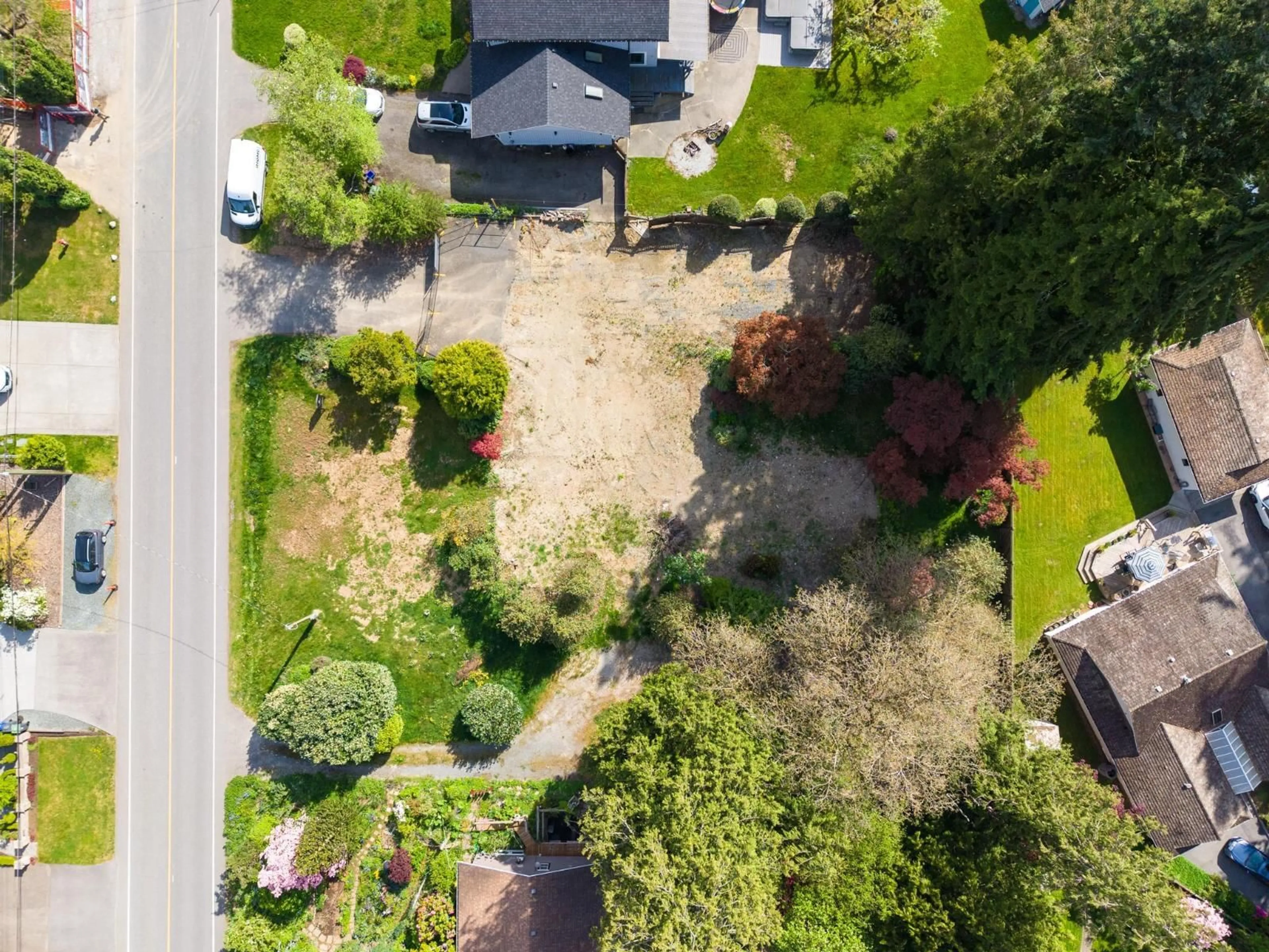 A pic from outside/outdoor area/front of a property/back of a property/a pic from drone, street for 8917 NASH STREET, Langley British Columbia V1M2R4