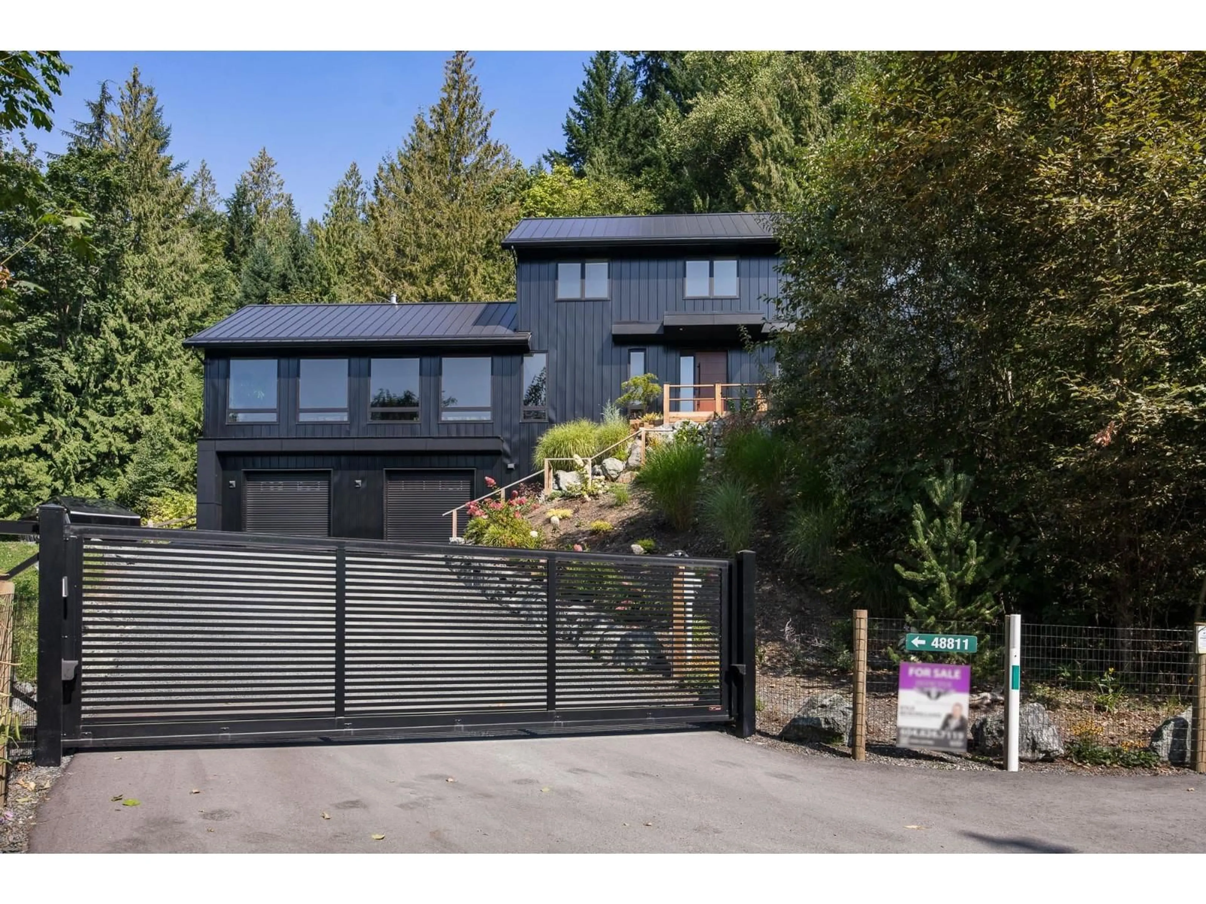A pic from outside/outdoor area/front of a property/back of a property/a pic from drone, street for 48811 ELK VIEW ROAD, Chilliwack British Columbia V4Z1G7