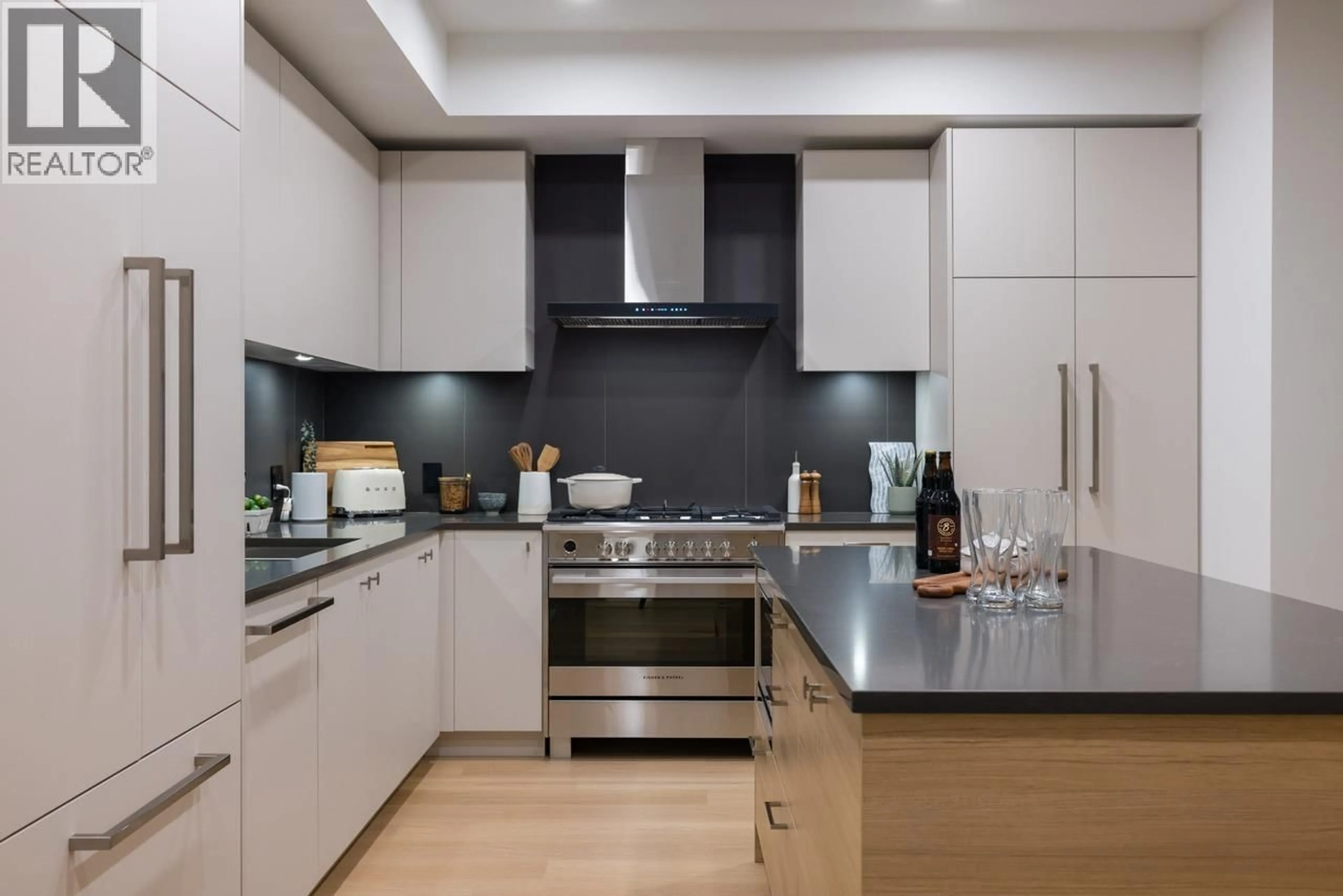 Contemporary kitchen, ceramic/tile floor for 313 - 4909 ELLIOTT STREET, Delta British Columbia V4K2Y1