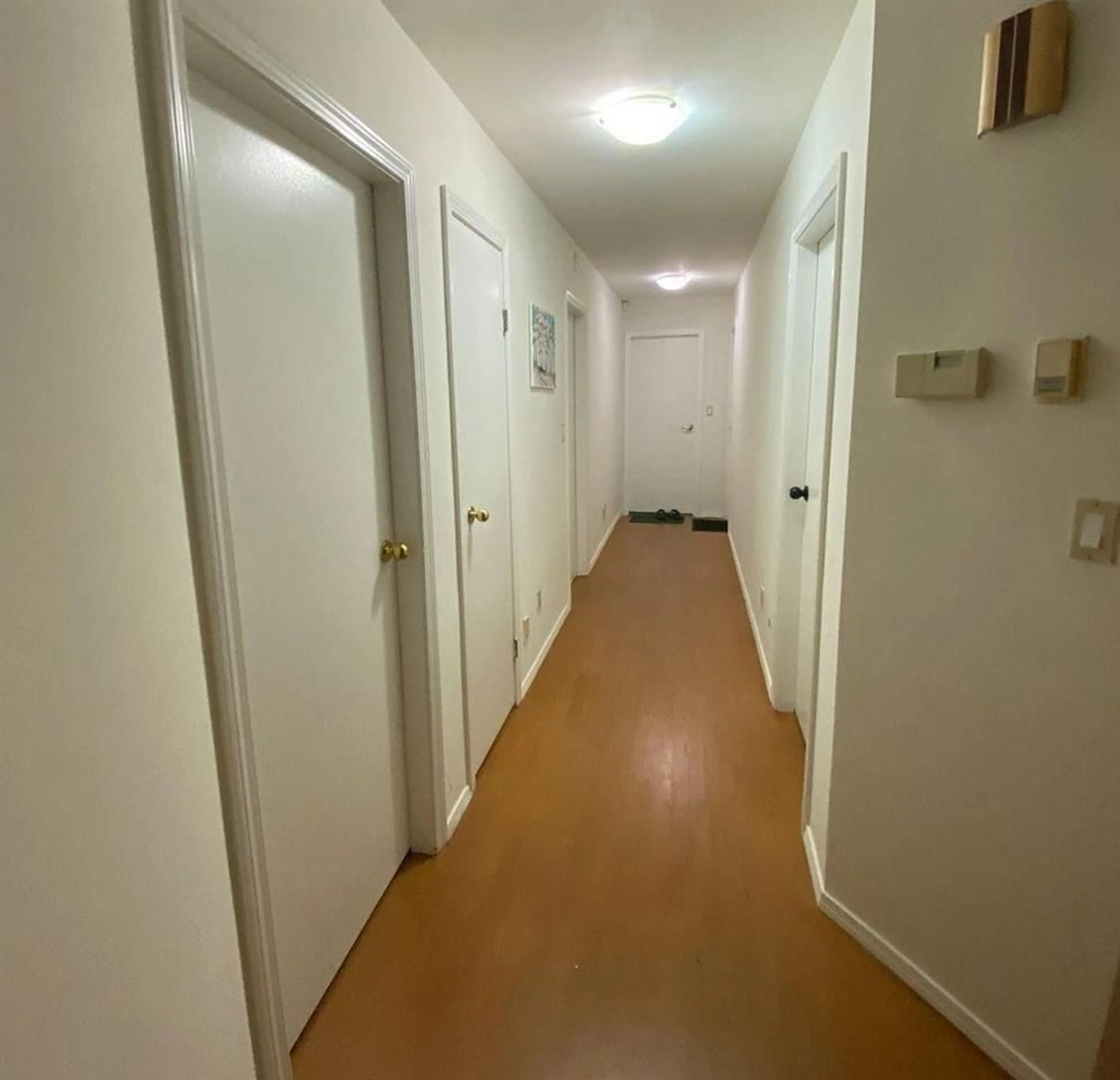 A pic of a room for 10032 122 STREET, Surrey British Columbia V3V4M5