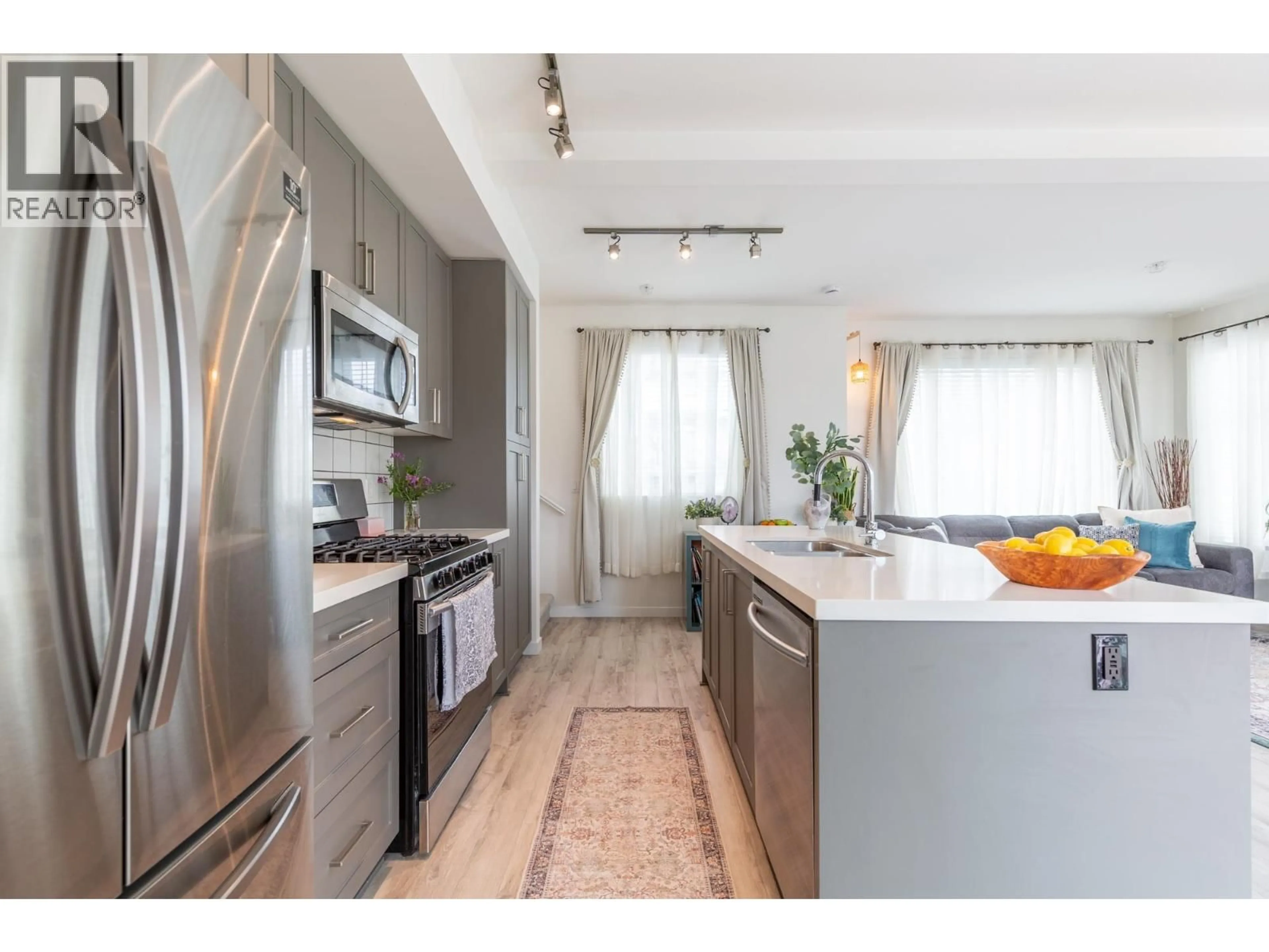 Open concept kitchen, unknown for 41 - 11272 240 STREET, Maple Ridge British Columbia V2W0J8