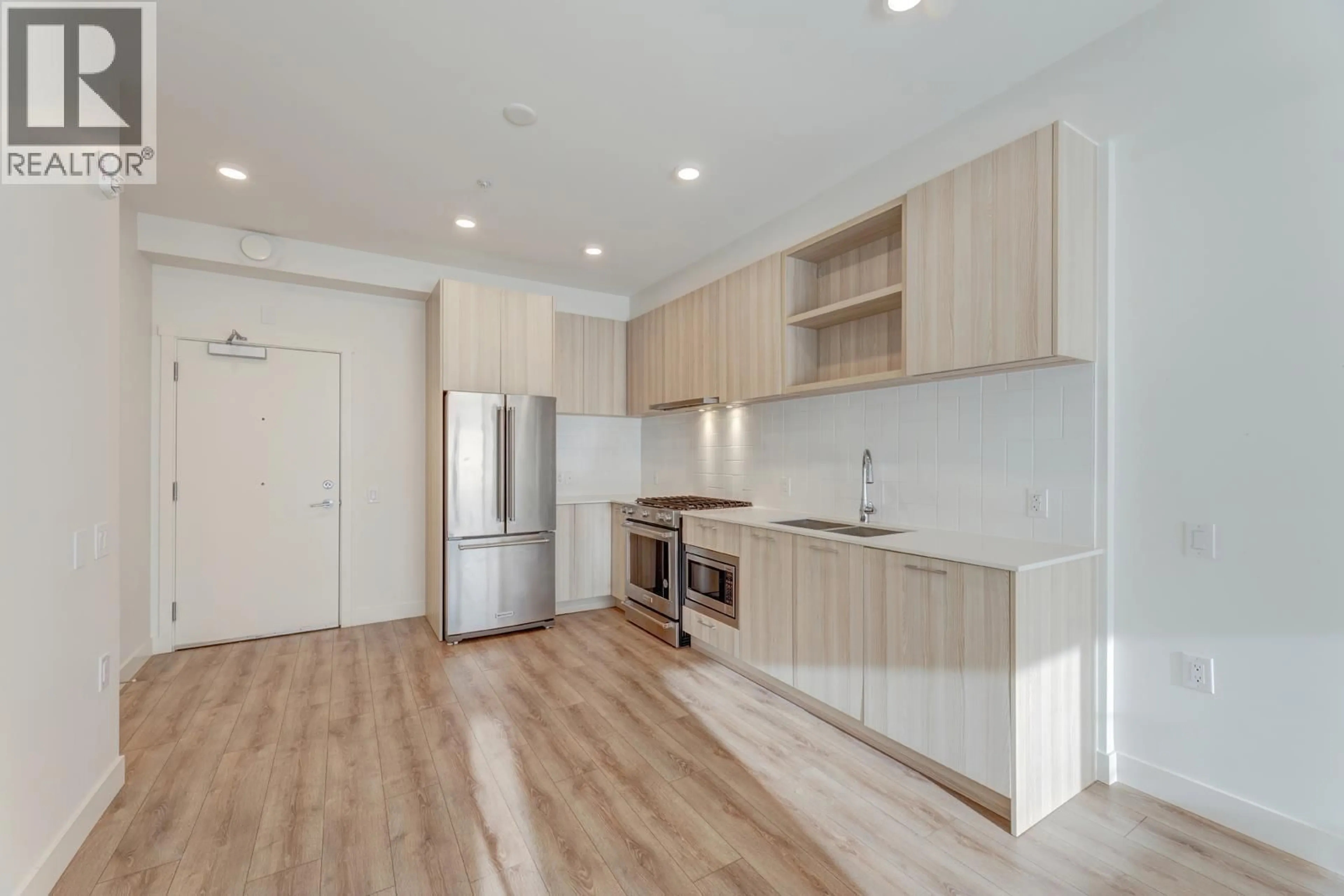 Open concept kitchen, wood/laminate floor for 616 - 735 ANSKAR CRESCENT, Coquitlam British Columbia V3J0L7