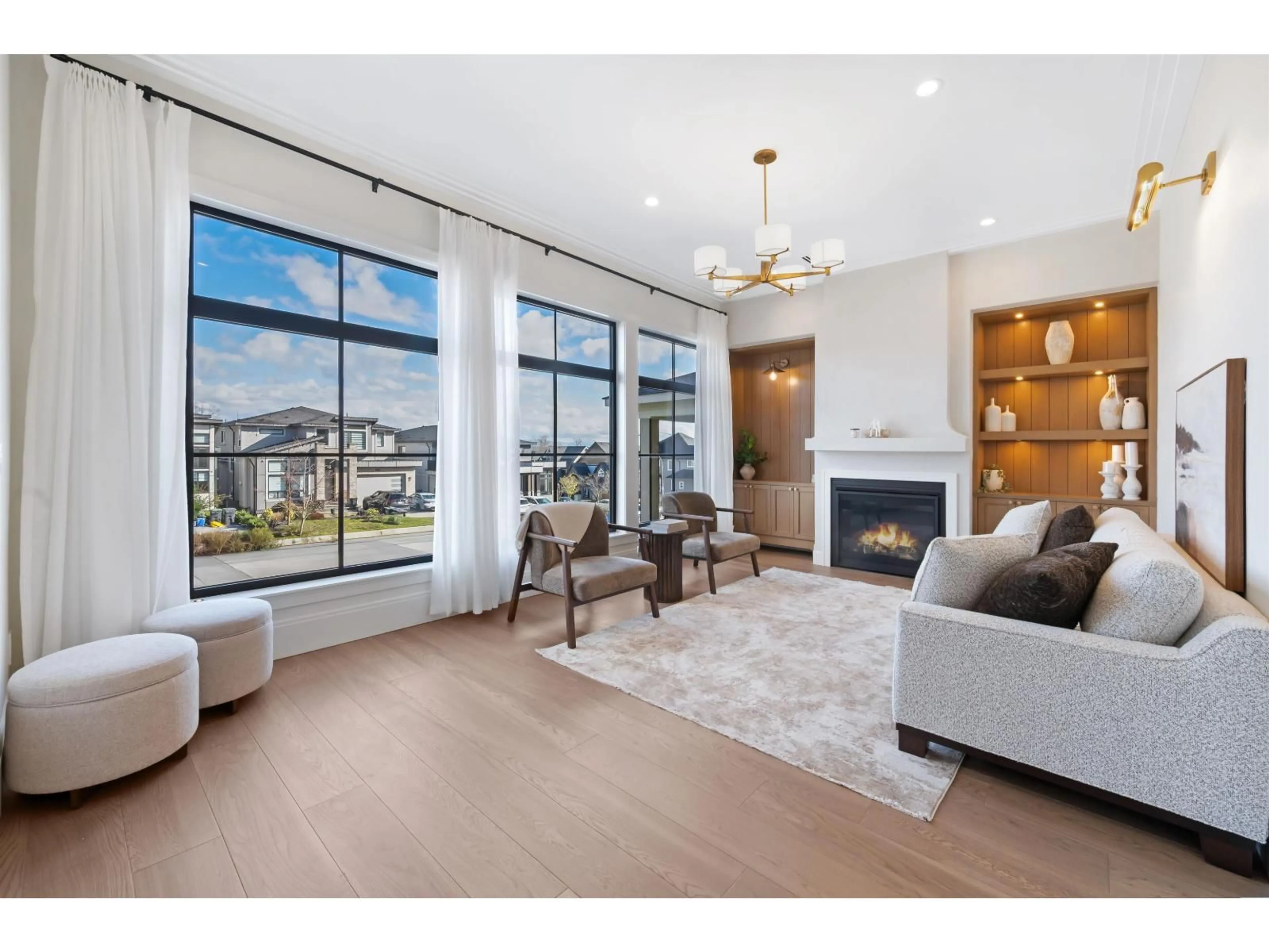 Living room with furniture, unknown for 6915 205 STREET, Langley British Columbia V2Y1R2