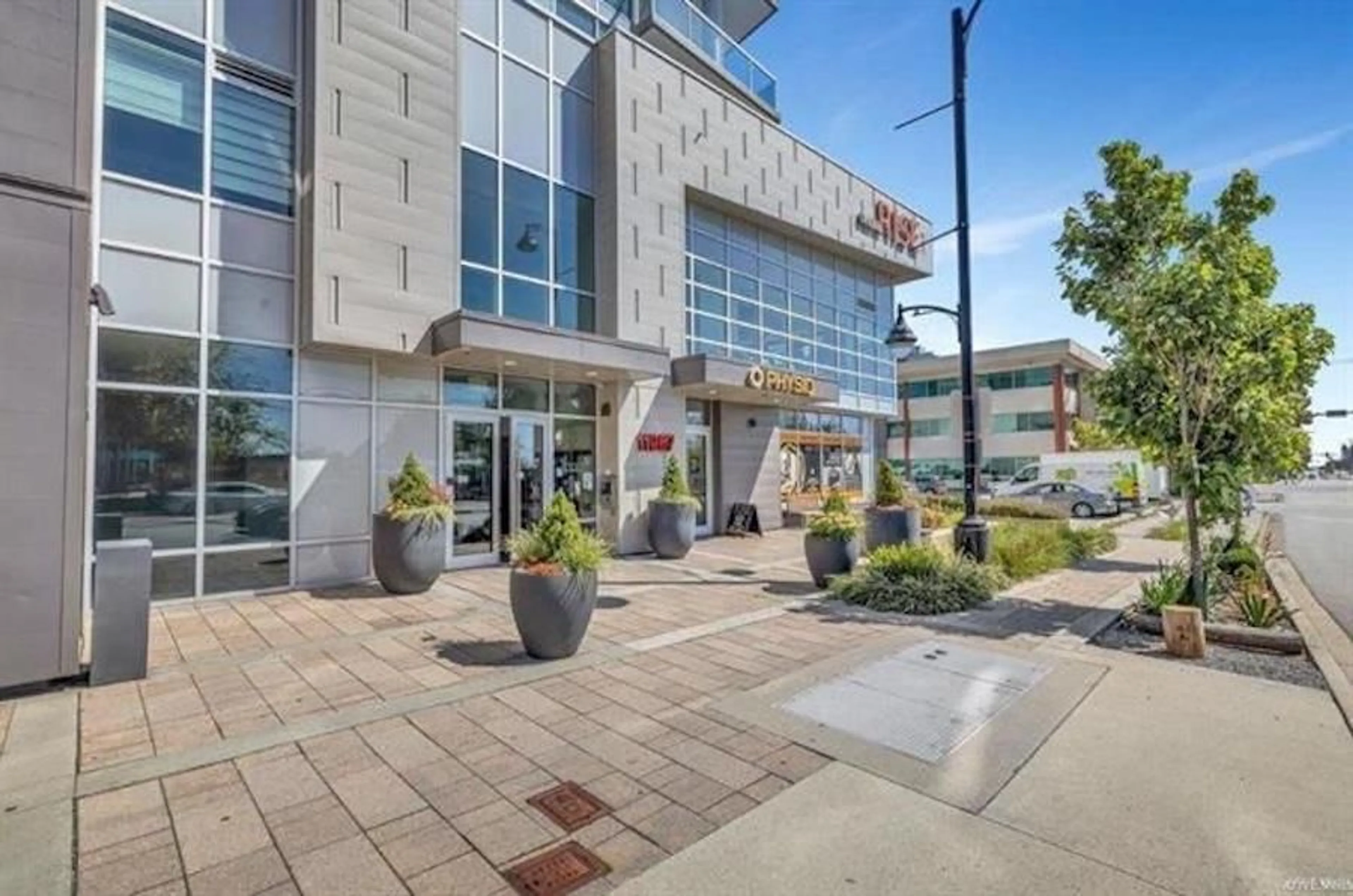 Patio, unknown for 3401 - 11967 80 AVENUE, Delta British Columbia V4C0E2