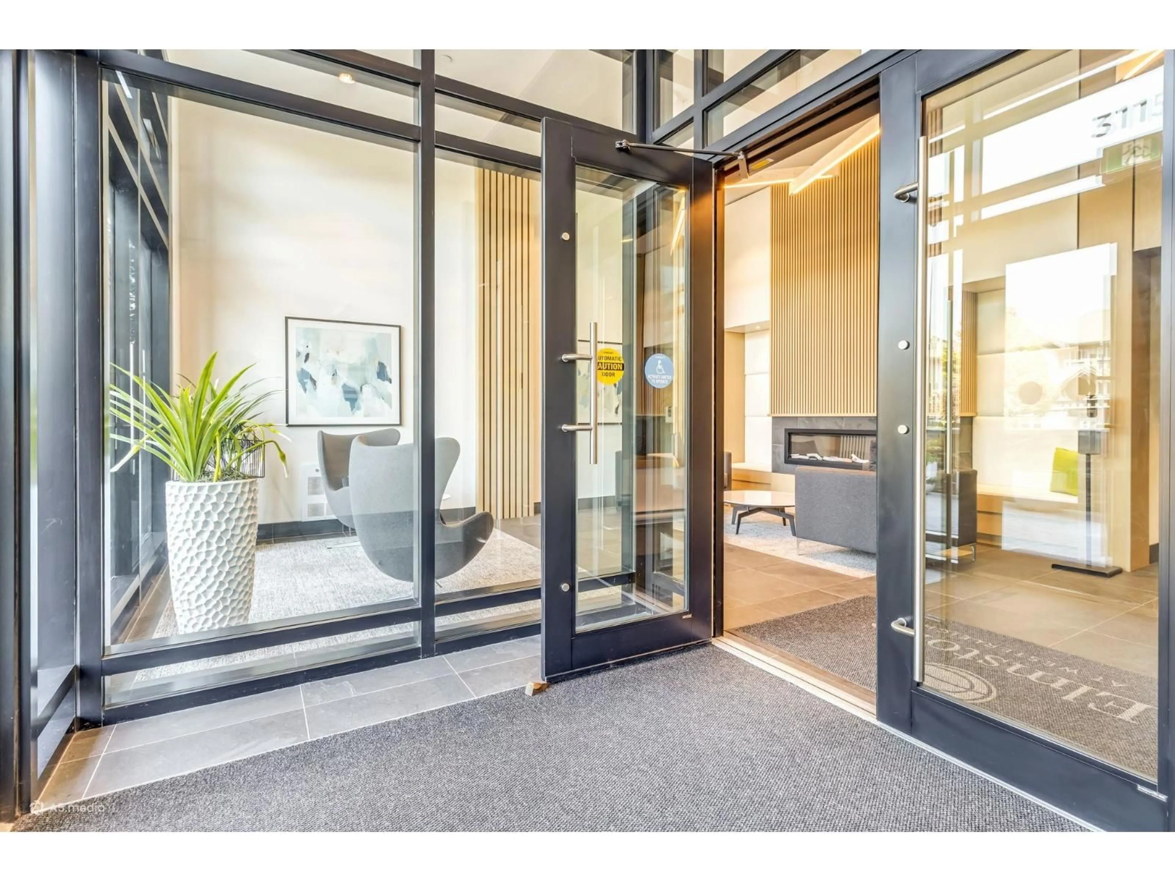 Indoor foyer for 219 - 31158 WESTRIDGE PLACE, Abbotsford British Columbia V2T0K5