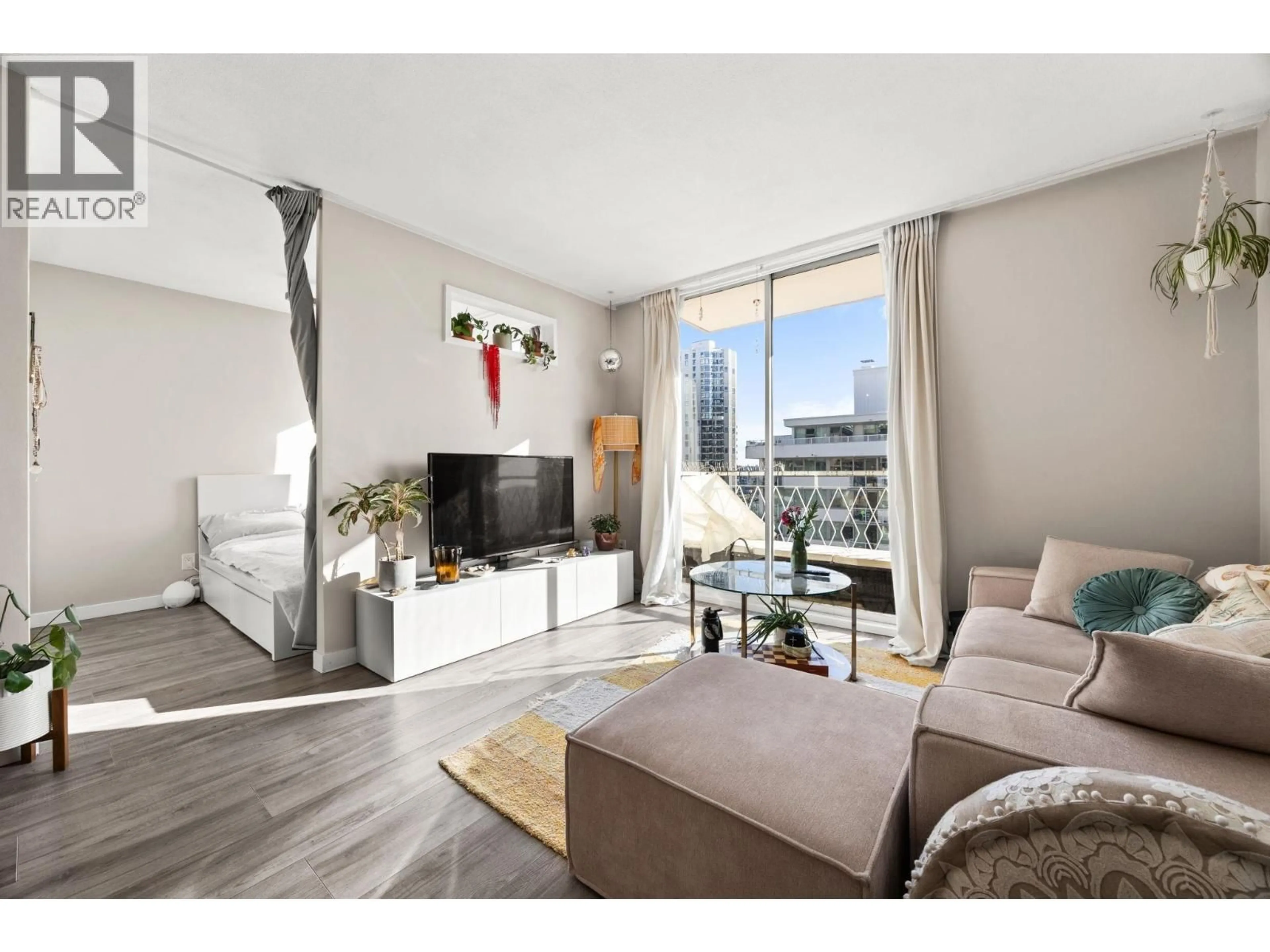 Living room with furniture, unknown for 701 - 1100 HARWOOD STREET, Vancouver British Columbia V6E1R7