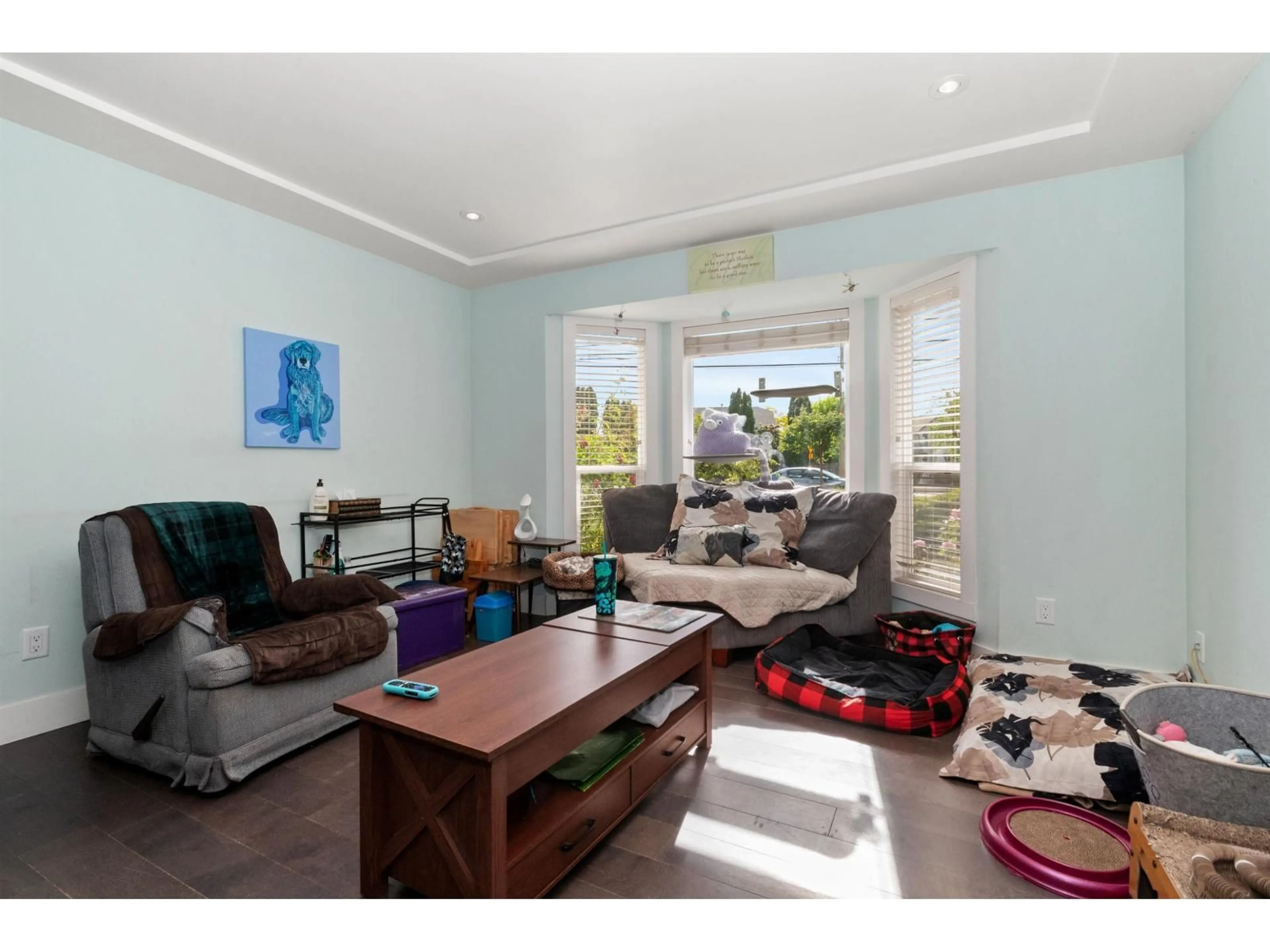 Living room with furniture, unknown for 4970 216 STREET, Langley British Columbia V3A8B4