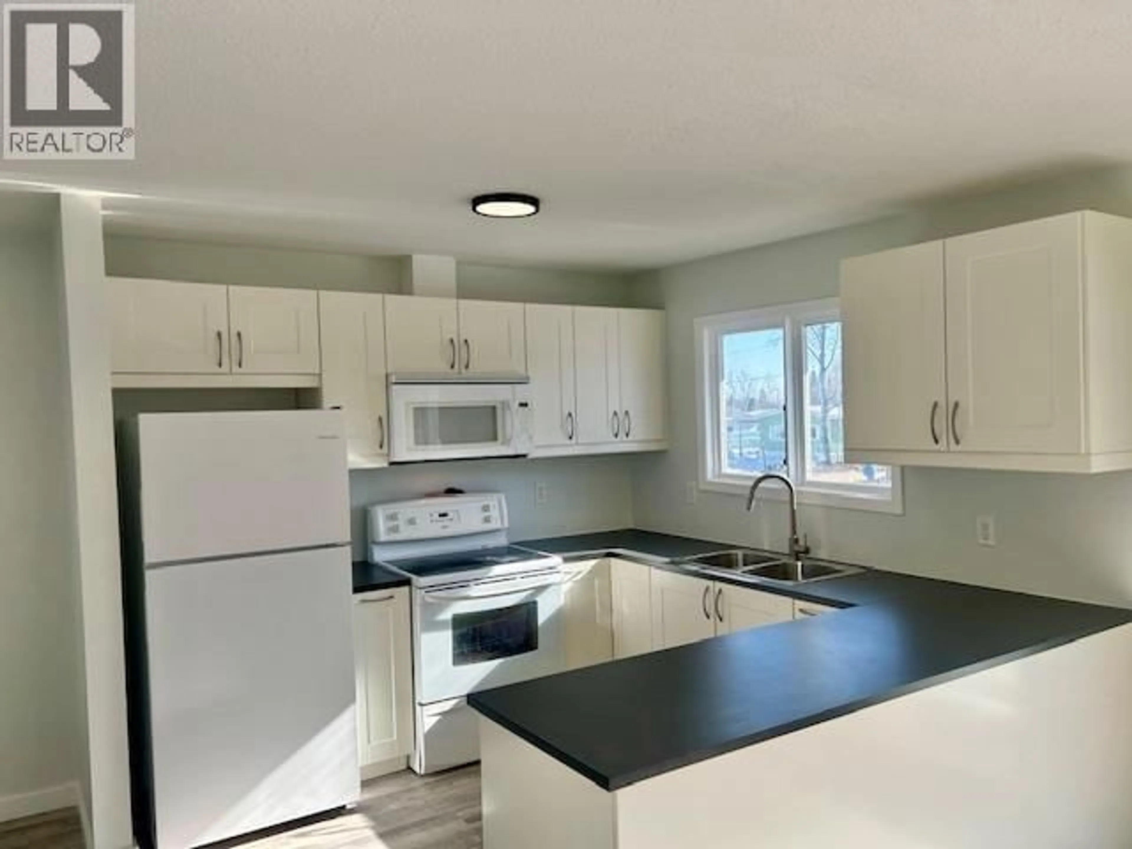 Standard kitchen, unknown for 4720 BOUNDARY ROAD, Fort Nelson British Columbia V0C1R0