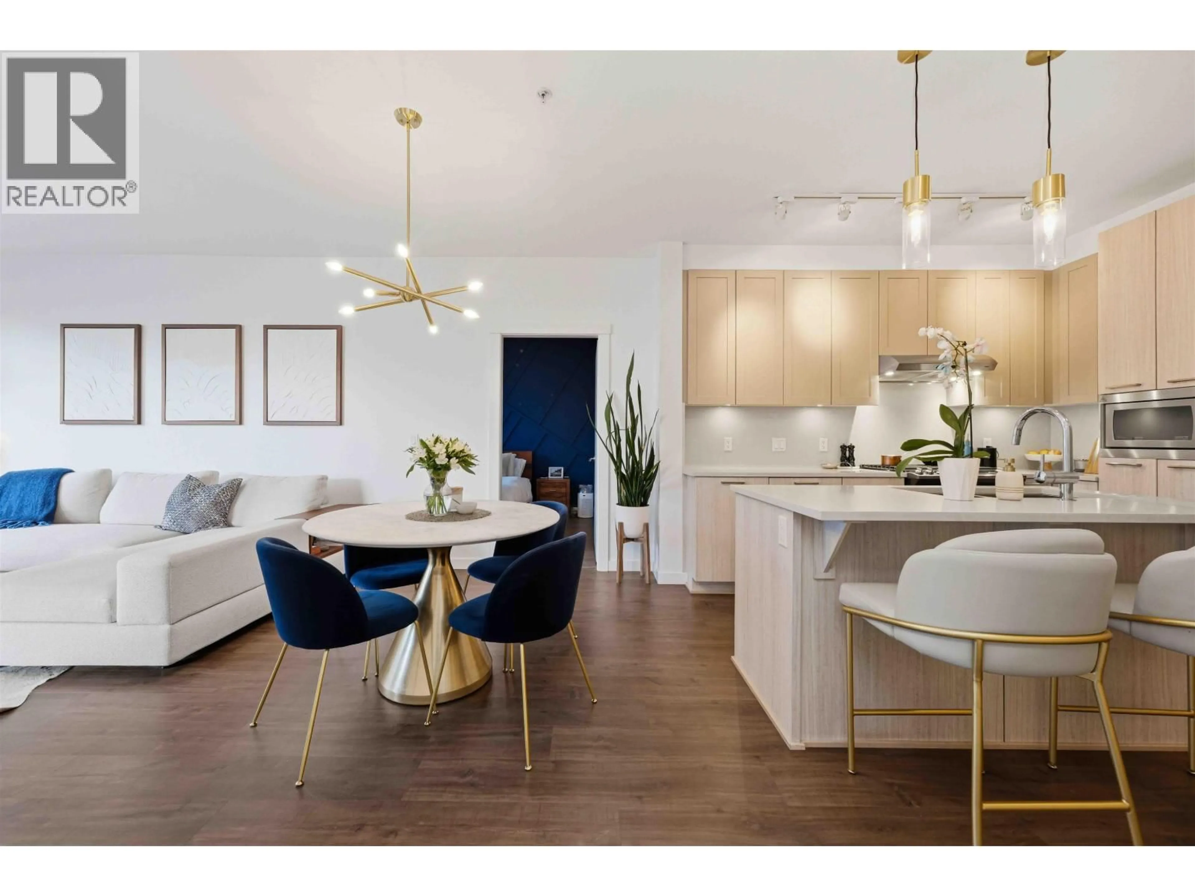 Open concept kitchen, wood/laminate floor for 409 - 123 1ST STREET, North Vancouver British Columbia V7M0E5