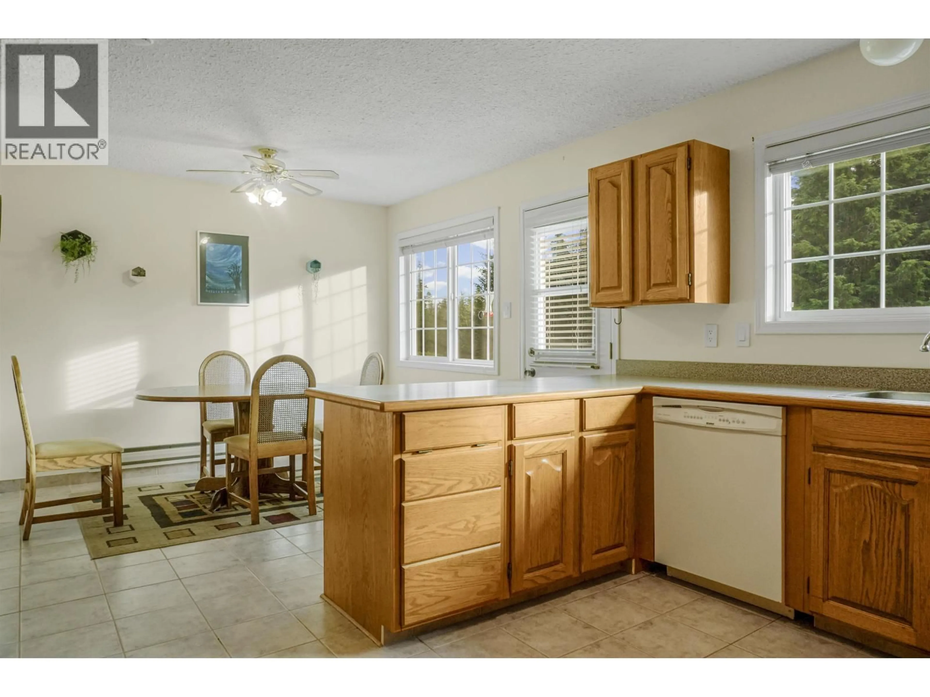 Standard kitchen, ceramic/tile floor for 140 SMITH STREET, Kitimat British Columbia V8C2R5