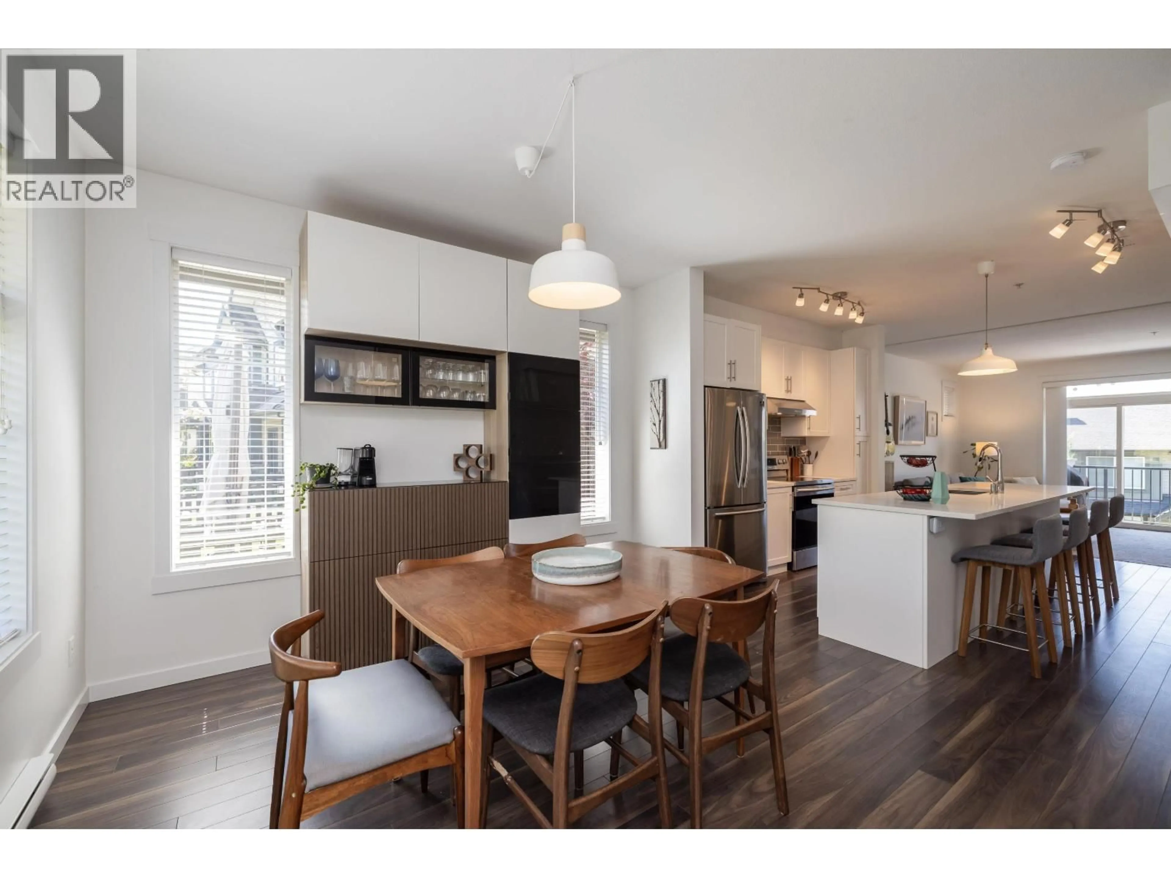 Open concept kitchen, wood/laminate floor for 18 - 13819 232 STREET, Maple Ridge British Columbia V4R0C7