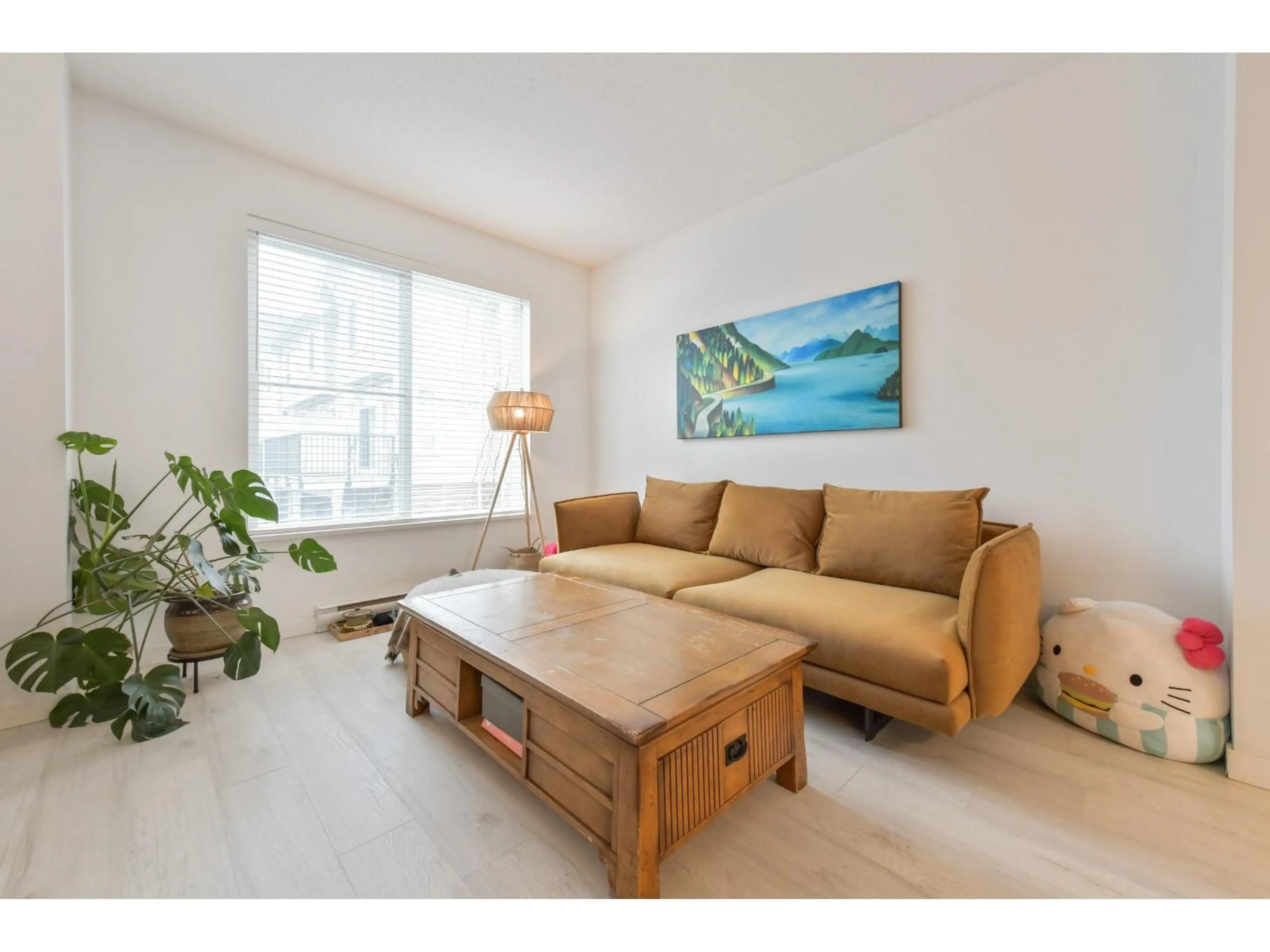 Living room with furniture, wood/laminate floor for 42 - 31032 WESTRIDGE PLACE, Abbotsford British Columbia V2T0C6