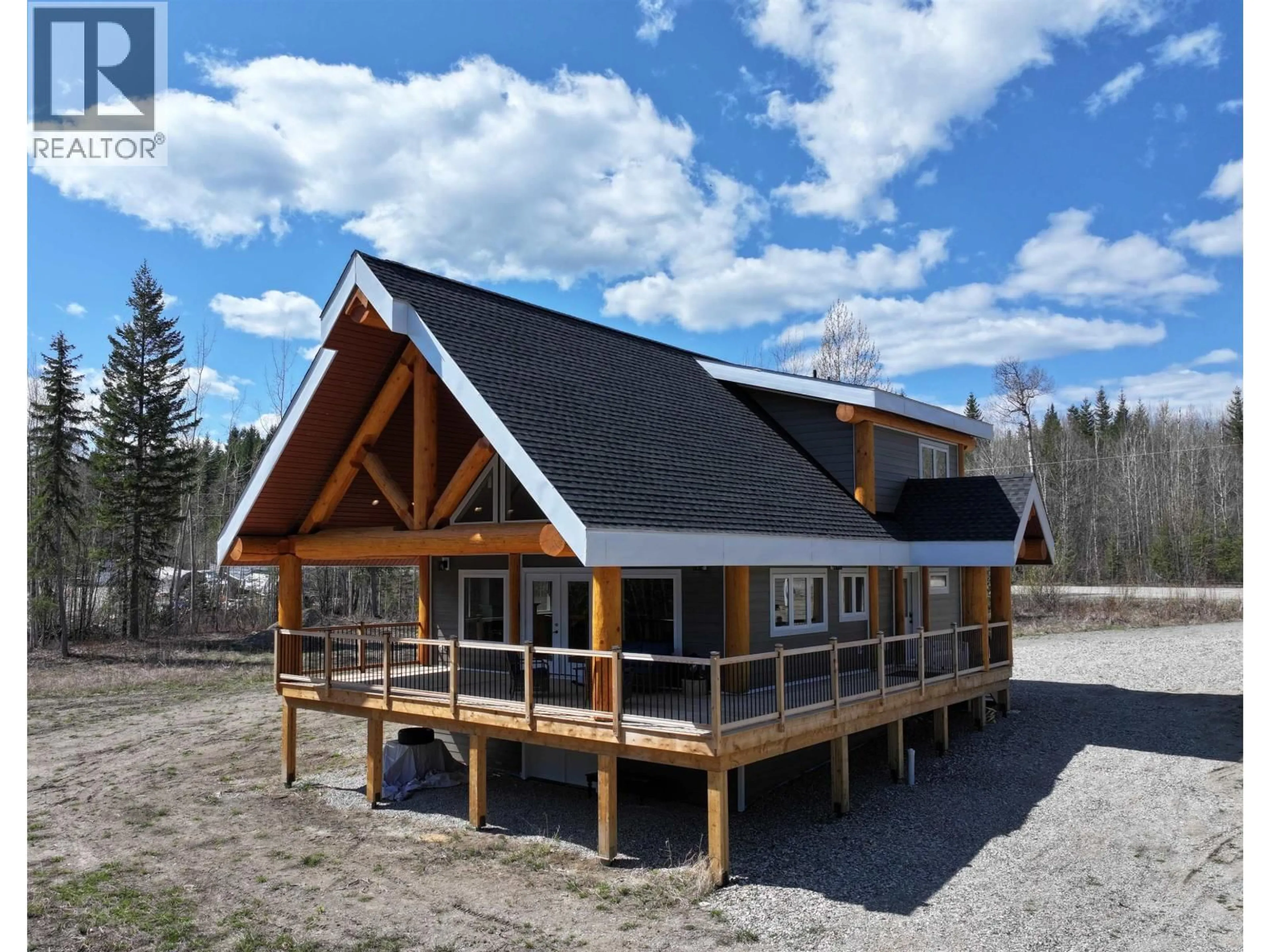 Home with vinyl exterior material, building for 1859 PURSER CREEK ROAD, Quesnel British Columbia V2J7C1