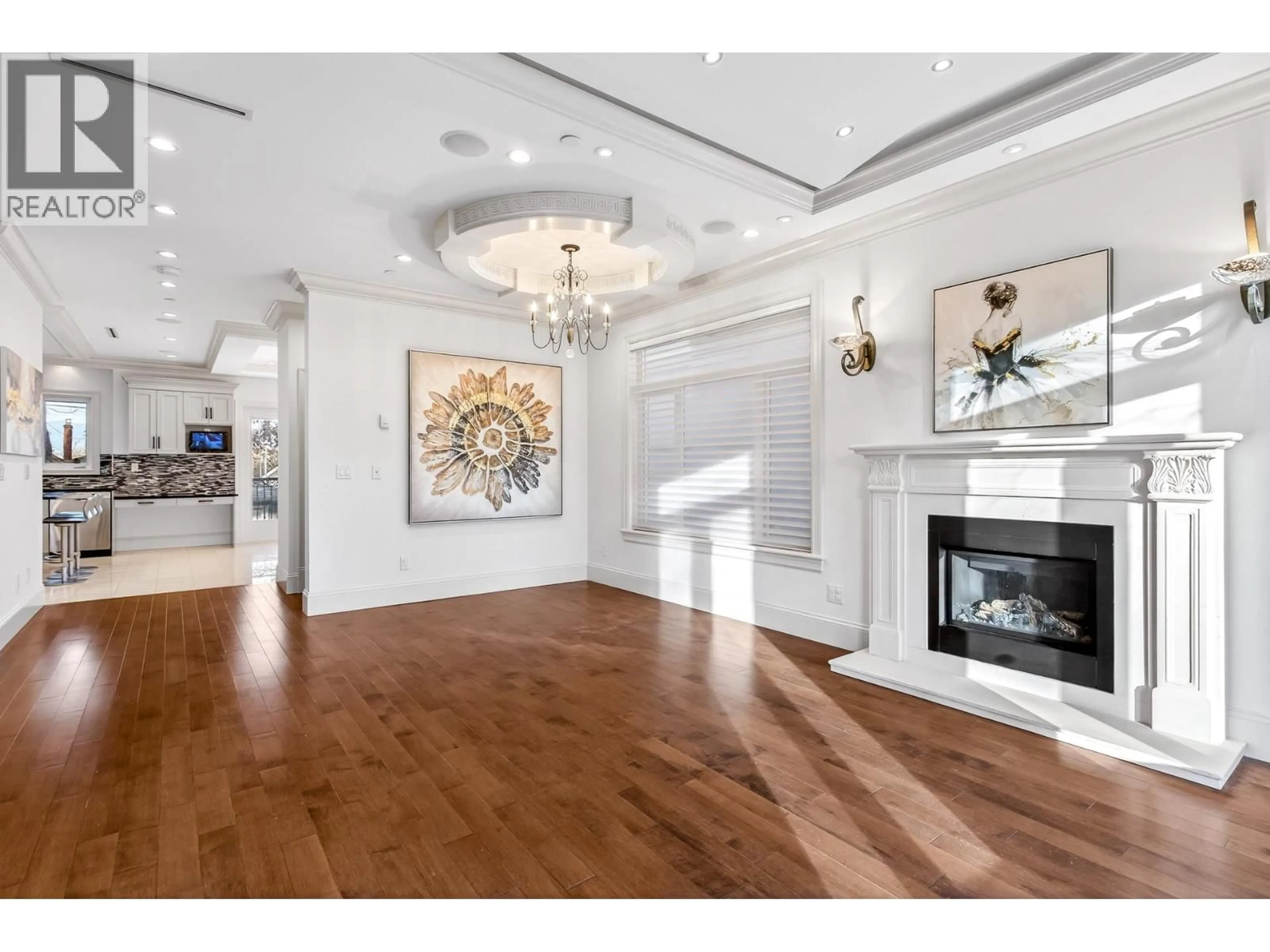 Indoor foyer for 3715 22ND AVENUE, Vancouver British Columbia V6S1J5