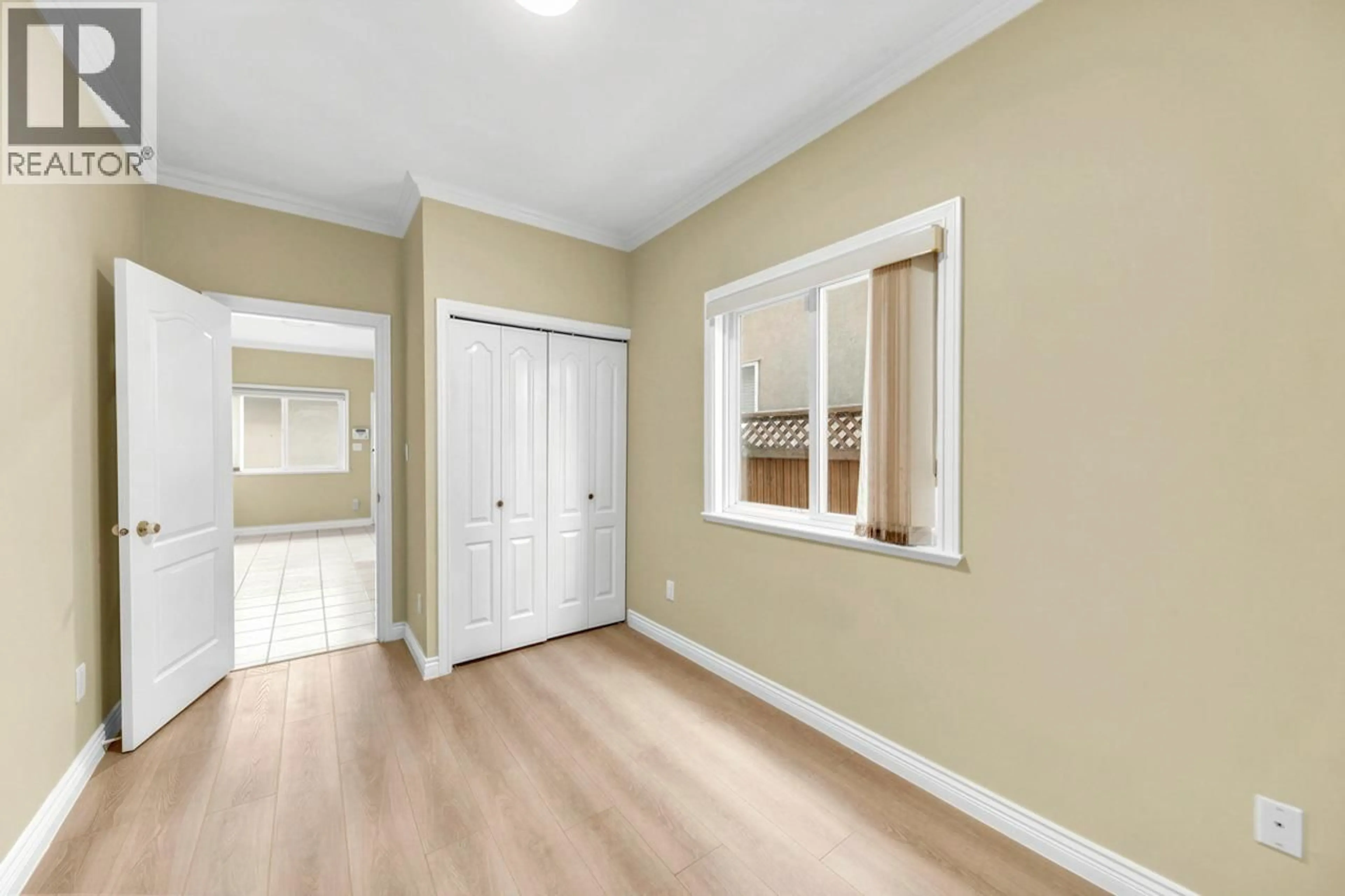 A pic of a room for 6698 UNION STREET, Burnaby British Columbia V5B1X1