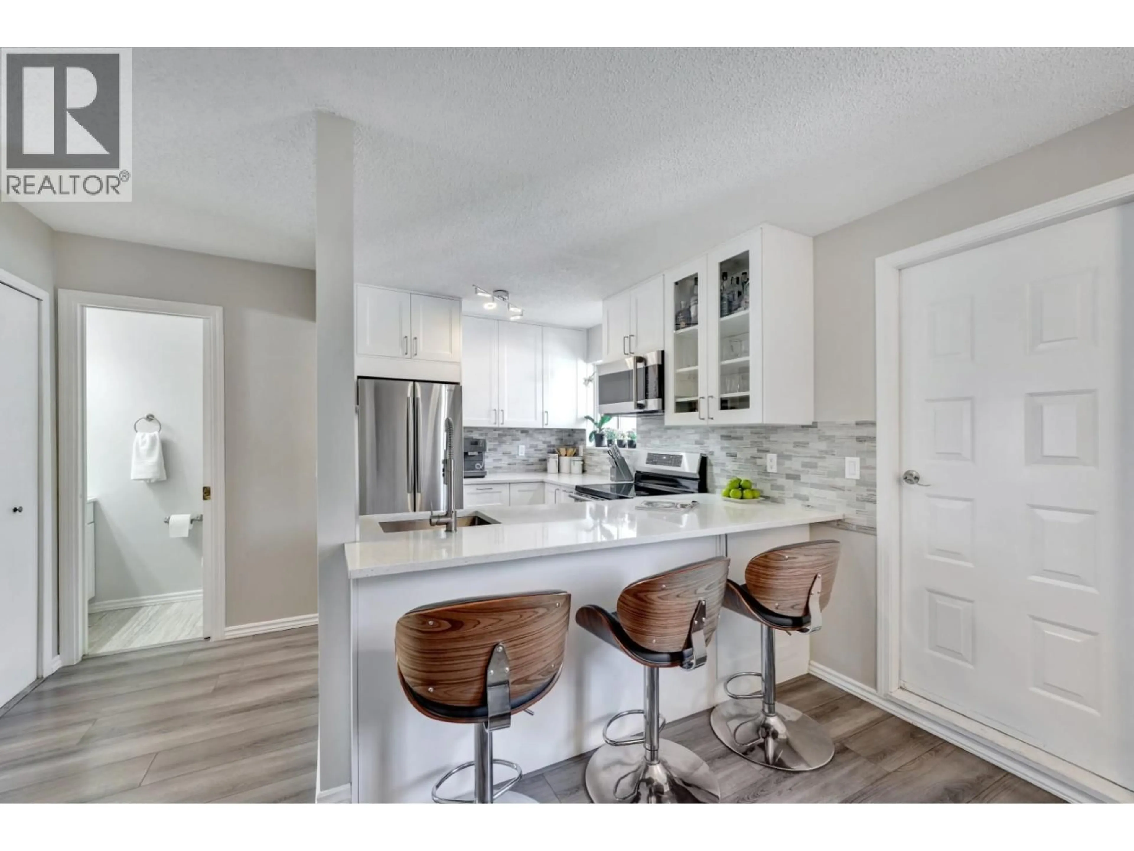Open concept kitchen, unknown for 12 - 3410 COAST MERIDIAN ROAD, Port Coquitlam British Columbia V3B6X3