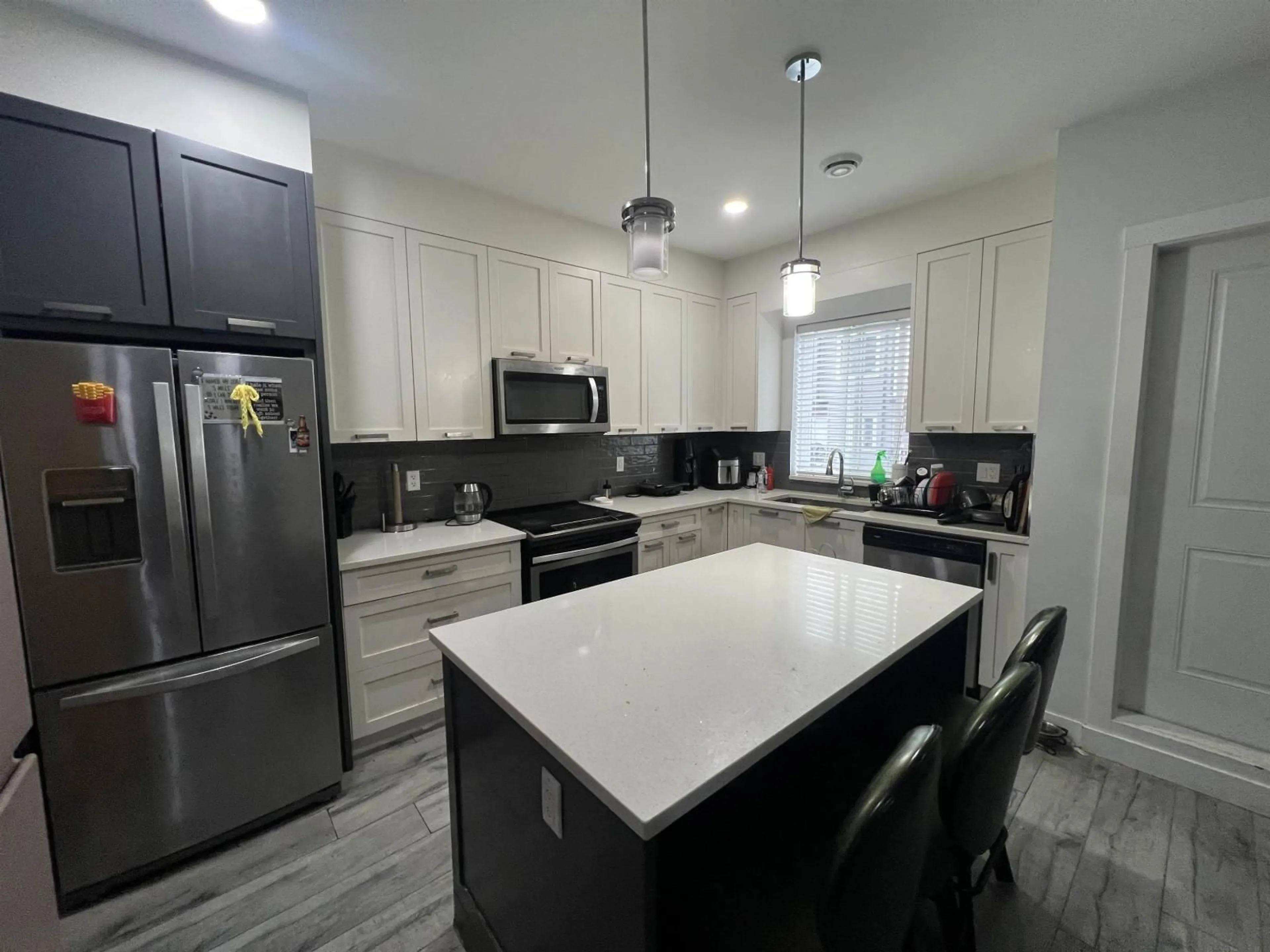 Open concept kitchen, unknown for 47 - 5867 129 STREET, Surrey British Columbia V3X0J4