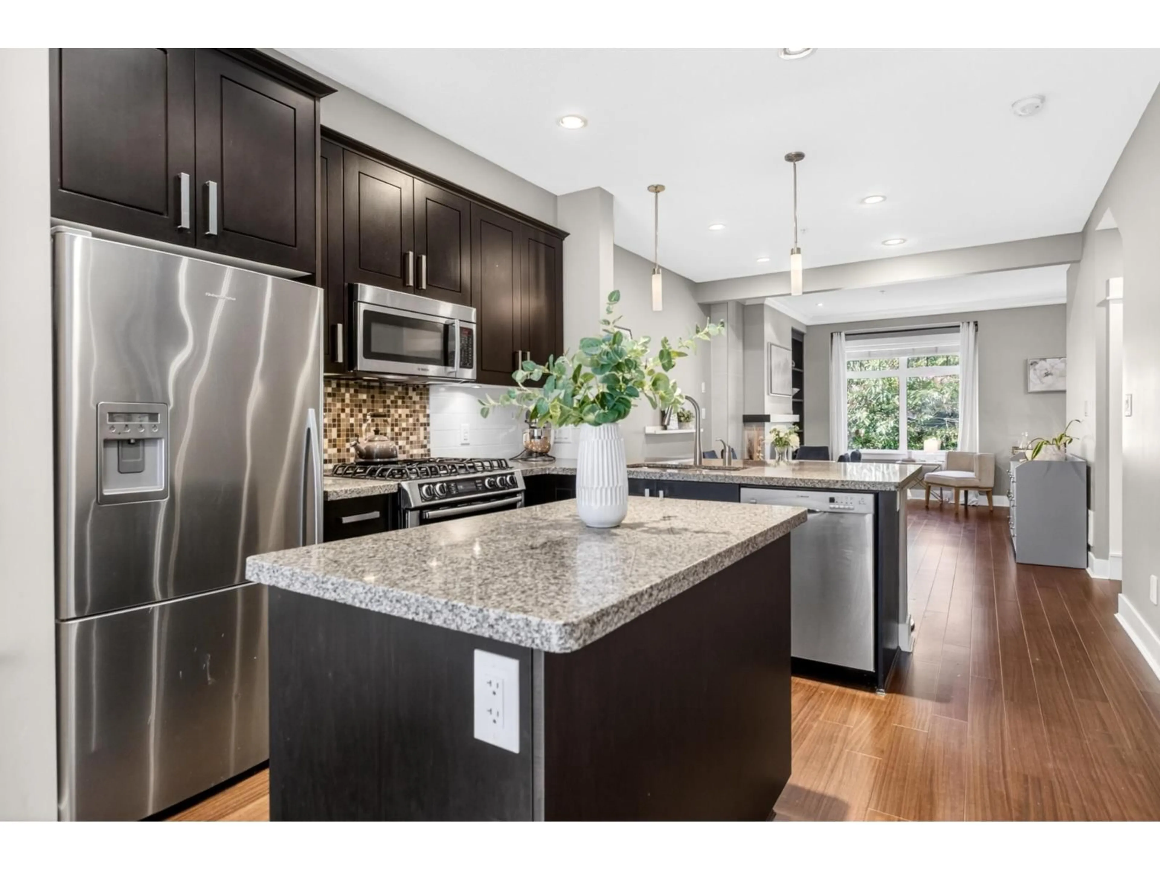 Open concept kitchen, unknown for 42 - 2689 PARKWAY DRIVE, Surrey British Columbia V4P0C3
