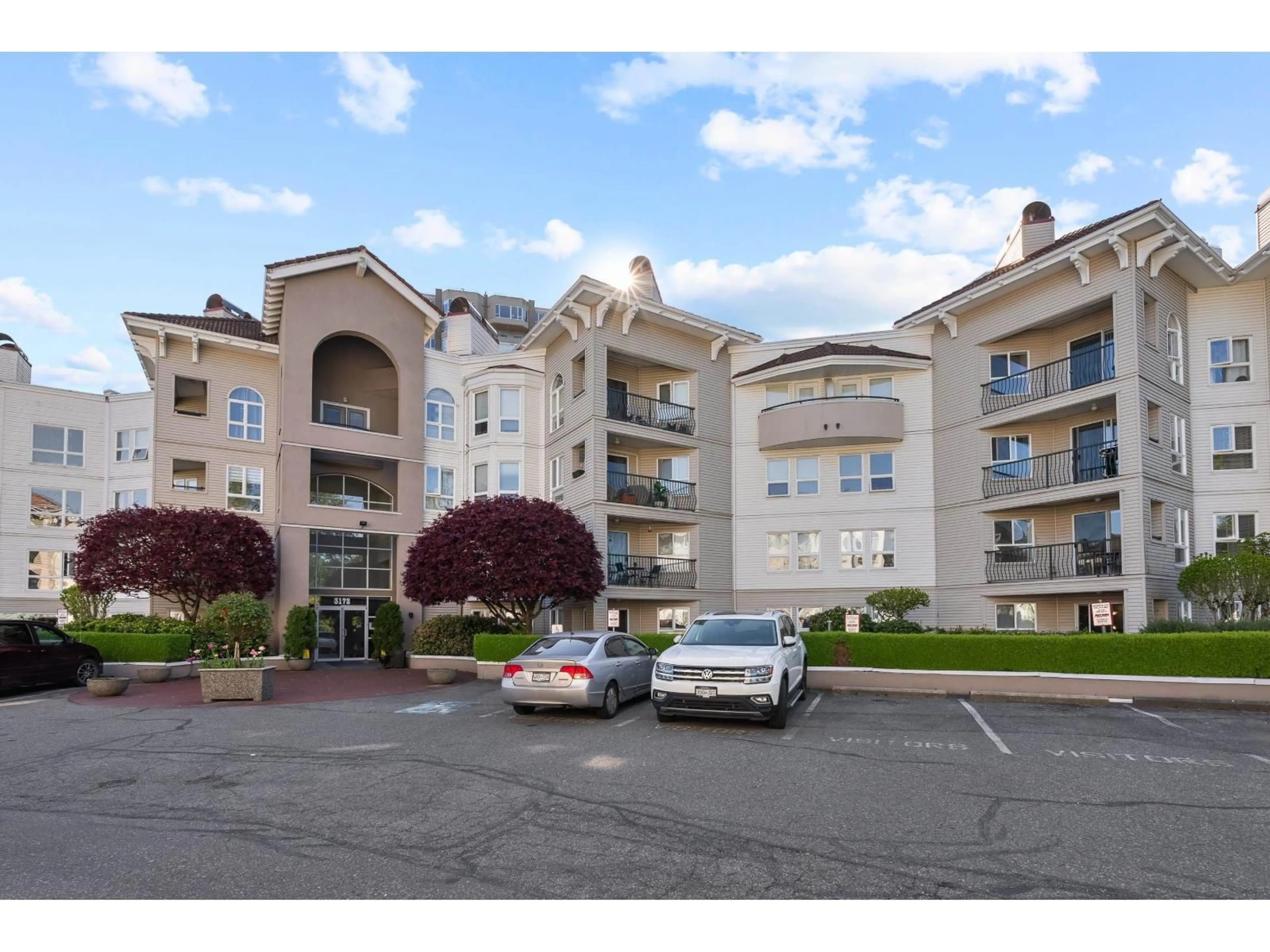 Unknown for 206 - 3172 GLADWIN ROAD, Abbotsford British Columbia V2T5T3