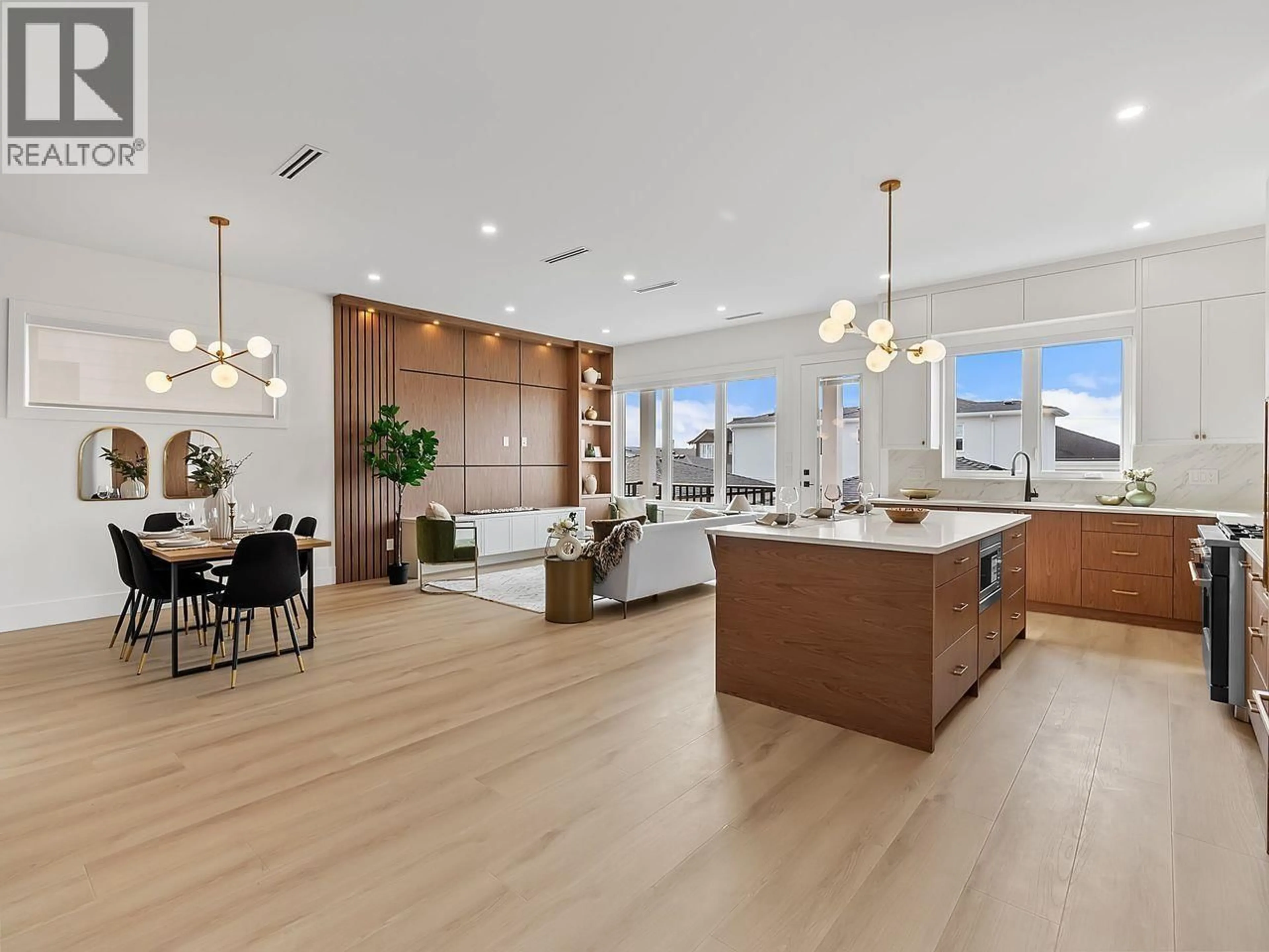 Open concept kitchen, wood/laminate floor for 3 - 4432 IRMIN STREET, Burnaby British Columbia V5J1X7