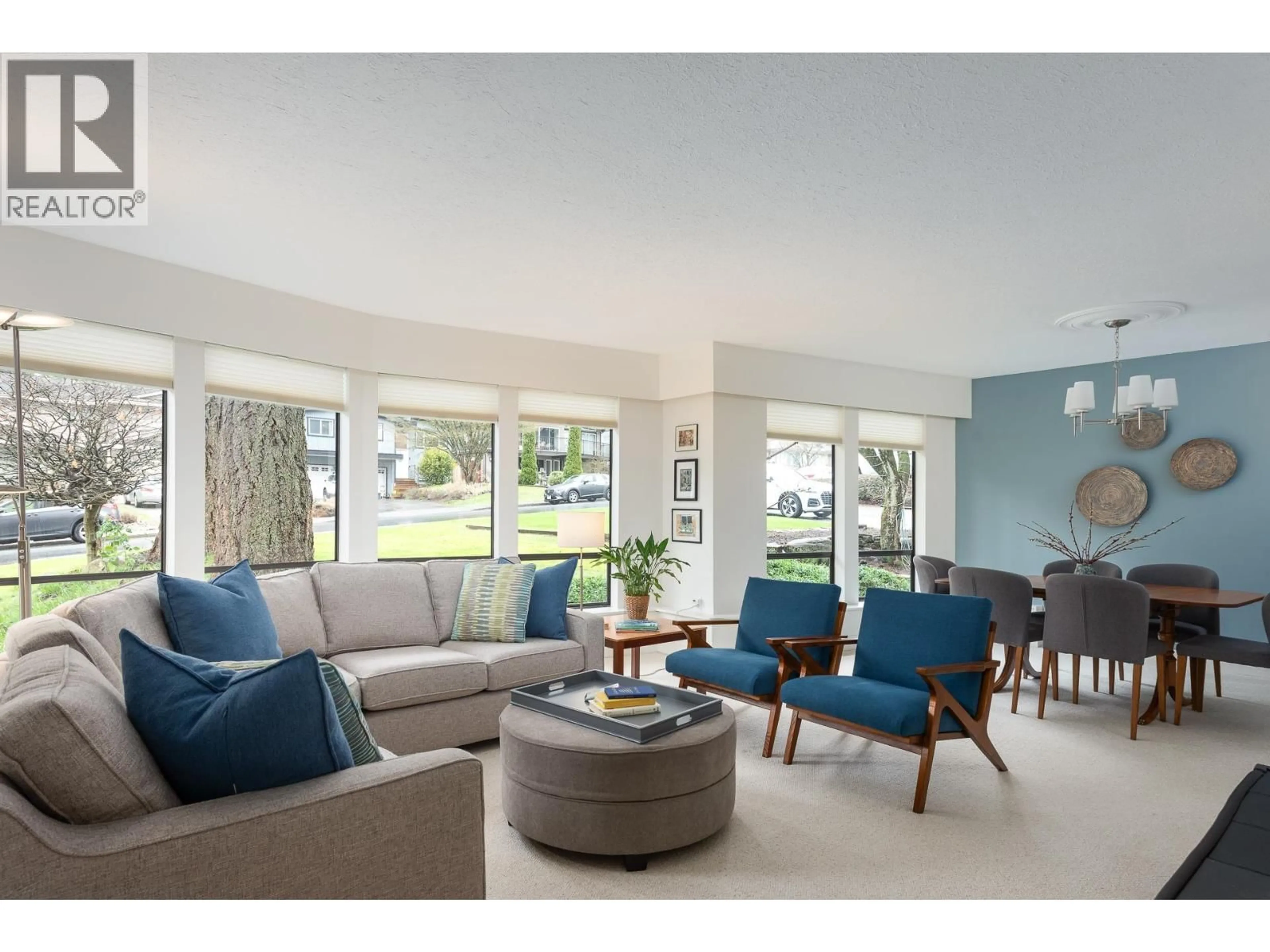 Living room with furniture, unknown for 2376 KING ALBERT AVENUE, Coquitlam British Columbia V3J7E4