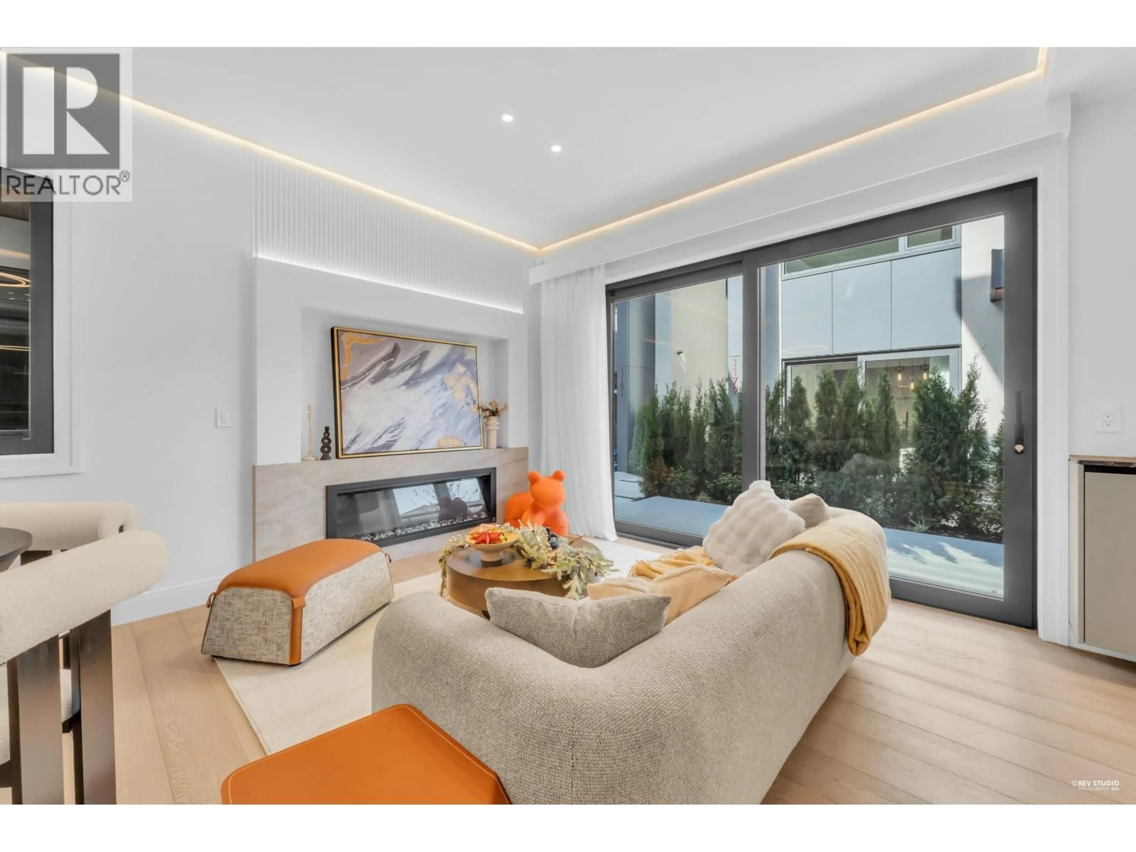 Living room with furniture, unknown for 1 - 1183 33RD AVENUE, Vancouver British Columbia V6M1A2