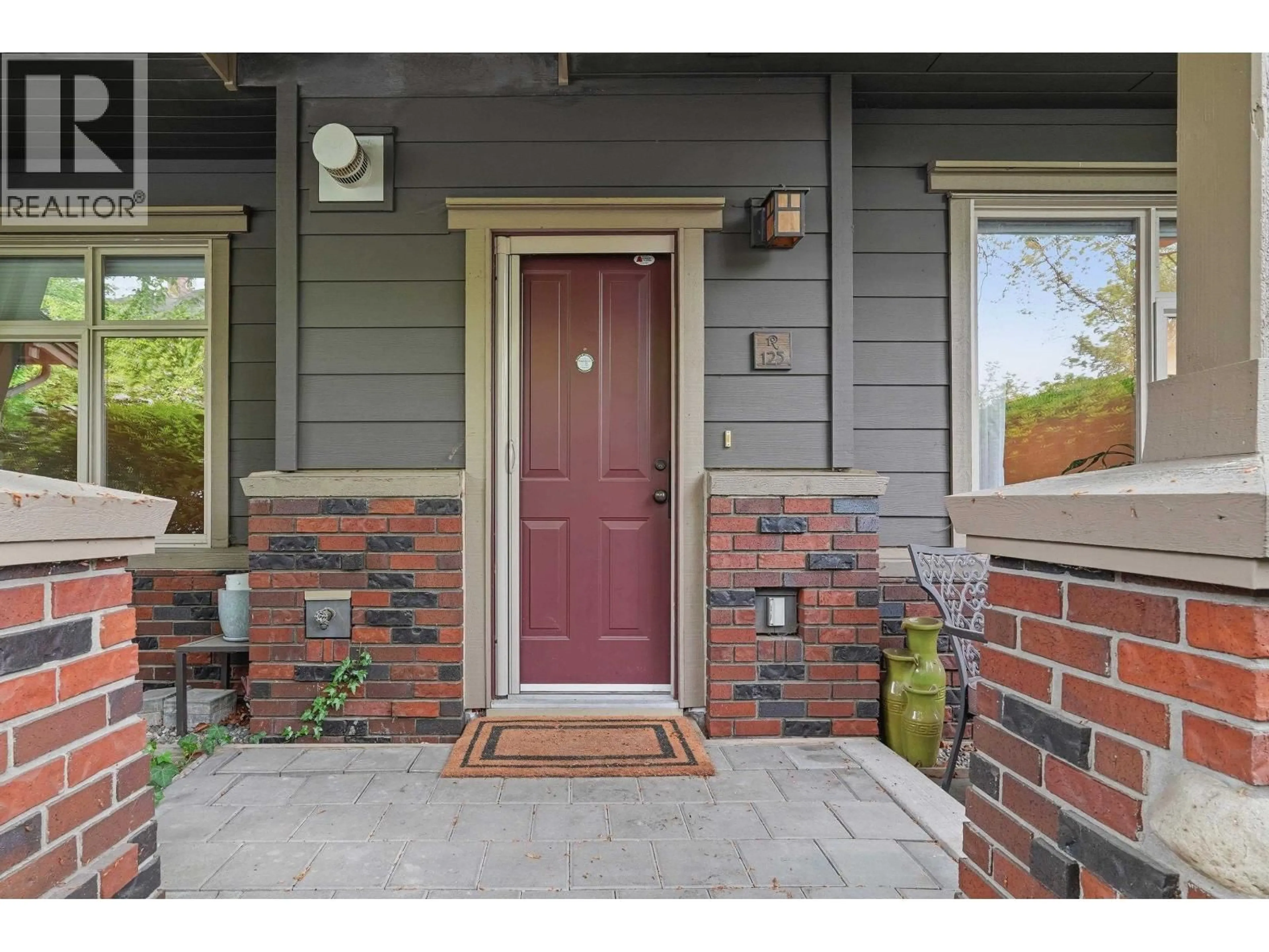 Unknown for 125 - 600 PARK CRESCENT, New Westminster British Columbia V3L5W1