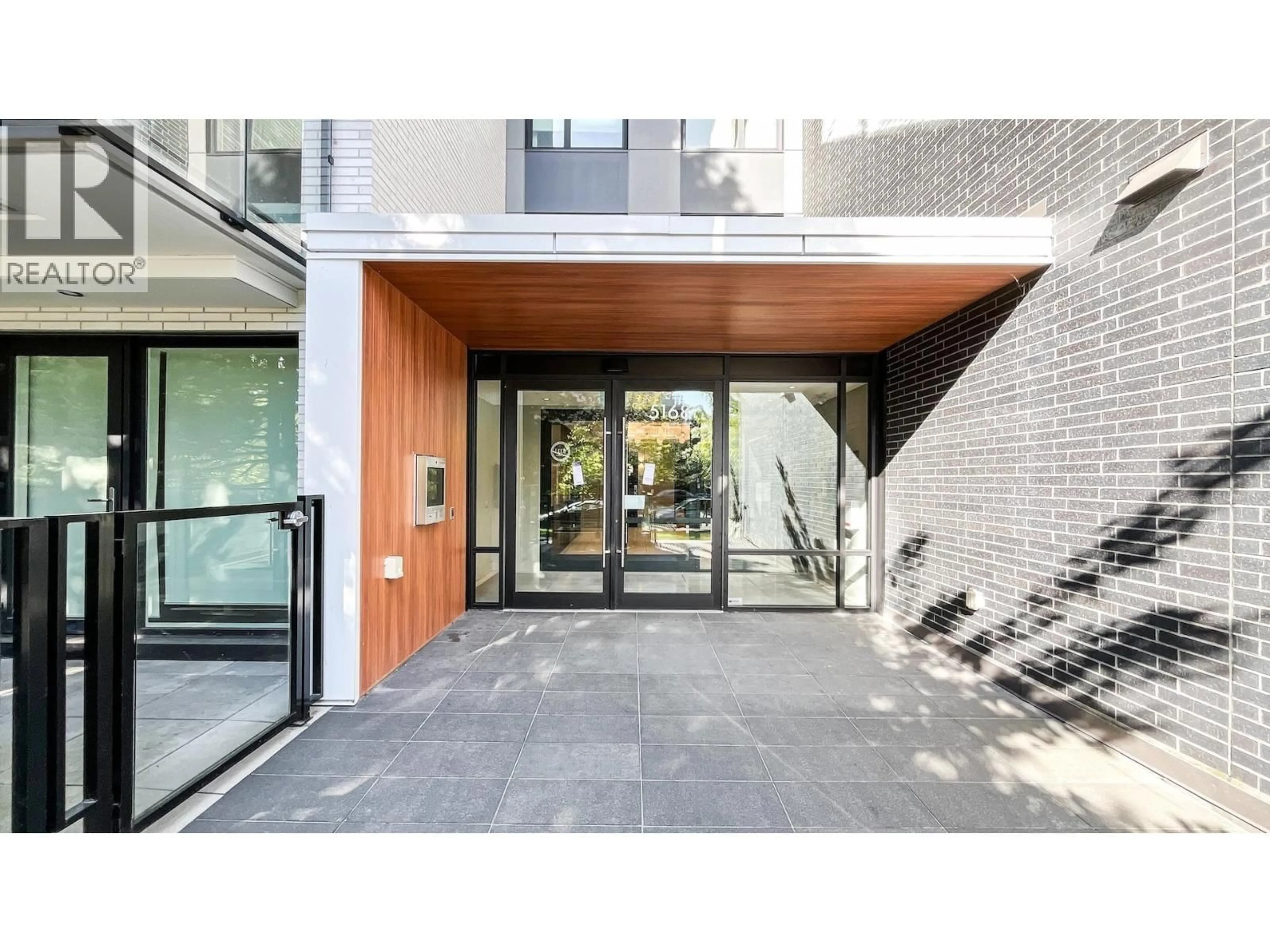 Indoor entryway for 313 - 5168 CAMBIE STREET, Vancouver British Columbia V5Z0K7