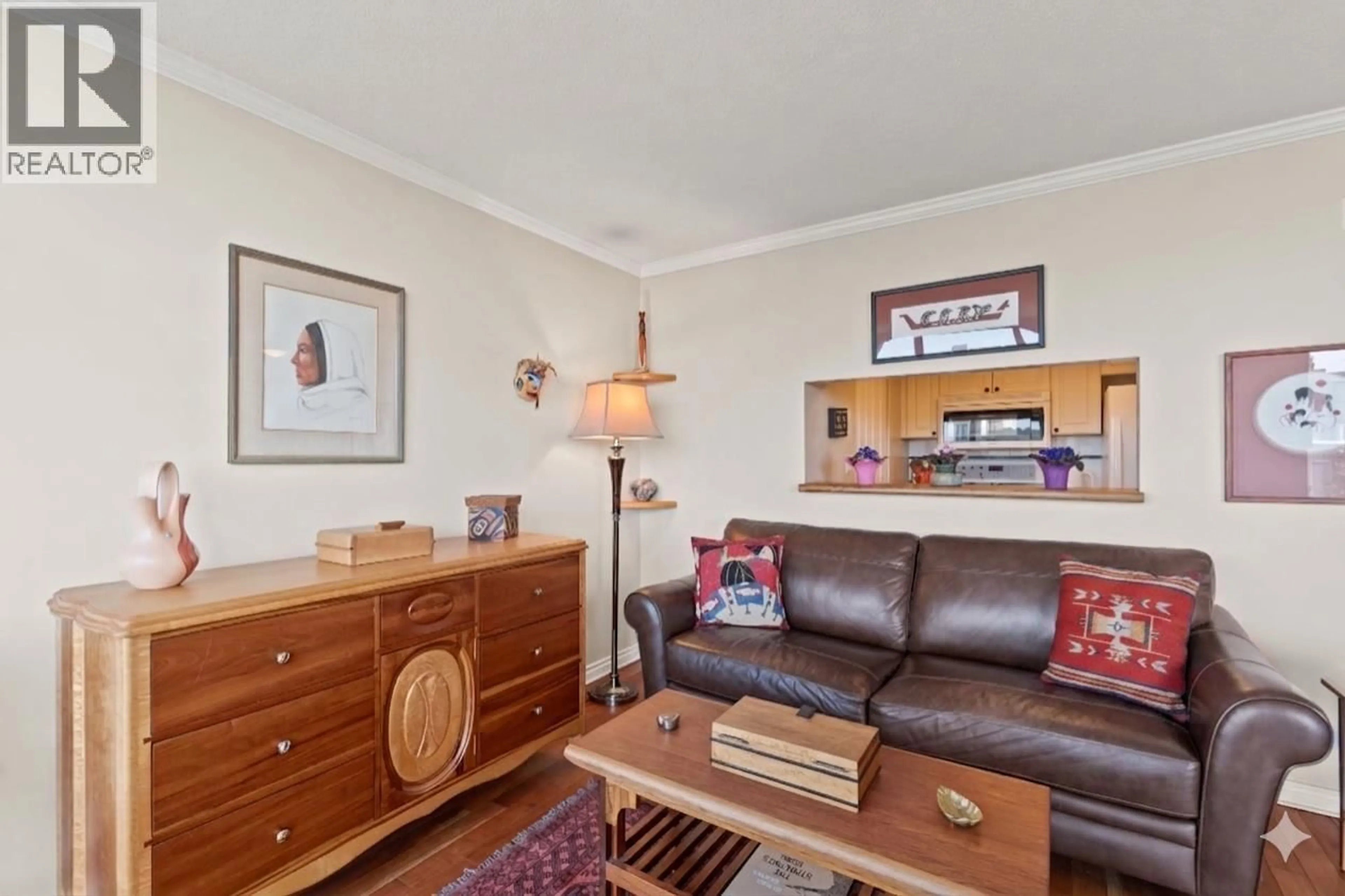 Living room with furniture, unknown for 602 - 567 LONSDALE AVENUE, North Vancouver British Columbia V7M2G6