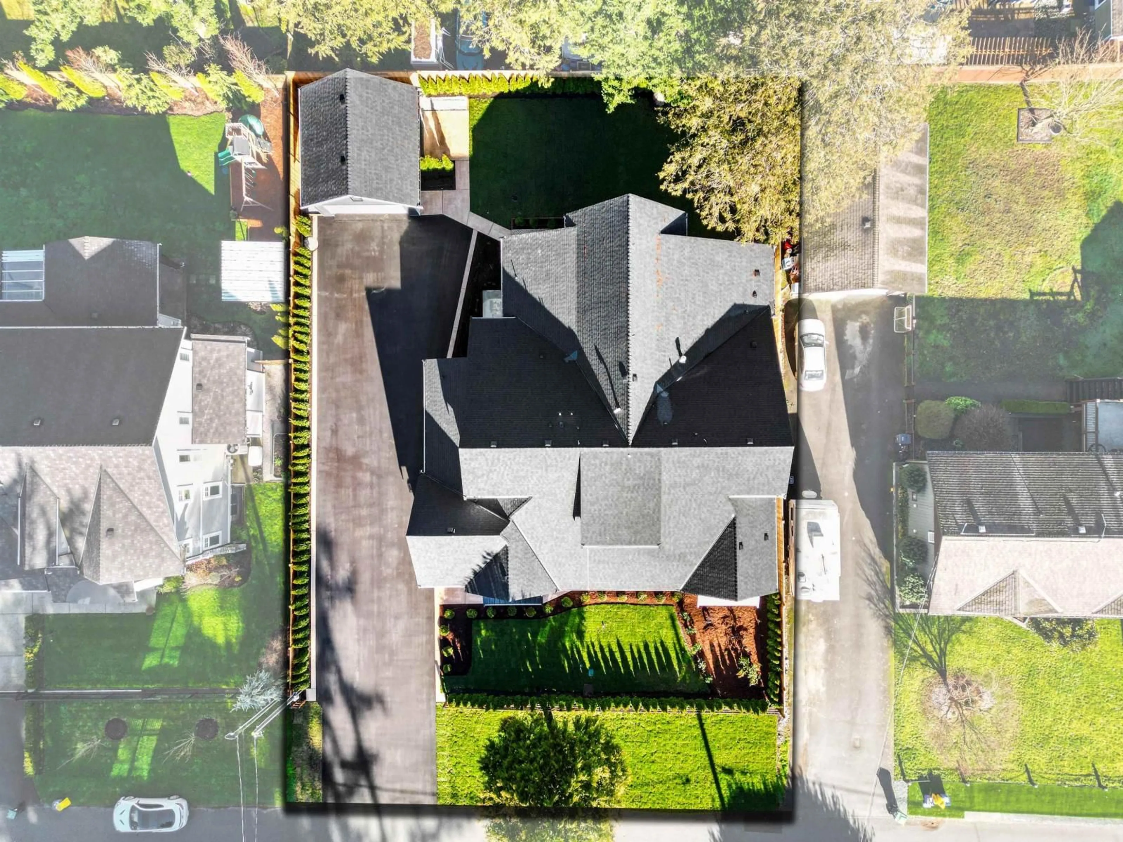 A pic from outside/outdoor area/front of a property/back of a property/a pic from drone, street for 19843 37A AVENUE, Langley British Columbia V3A2S8