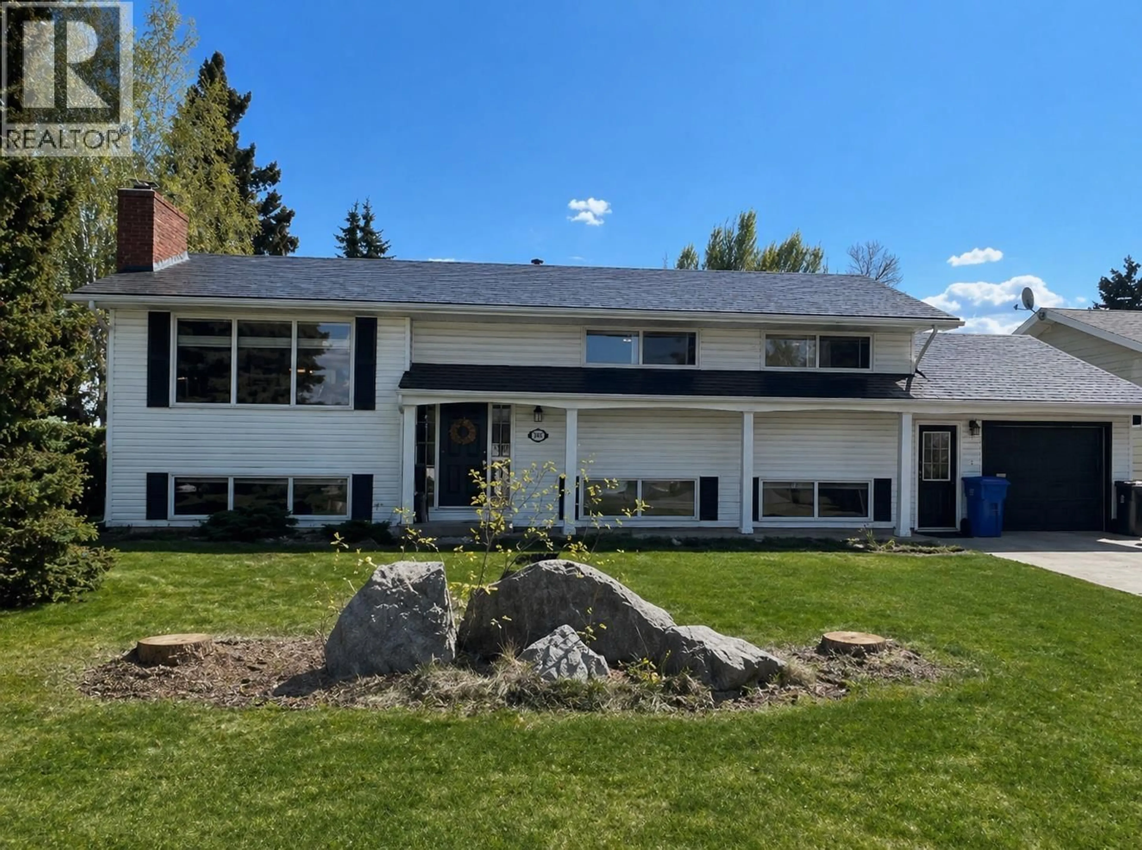Home with vinyl exterior material, unknown for 10307 109 AVENUE, Fort St. John British Columbia V1J4N5