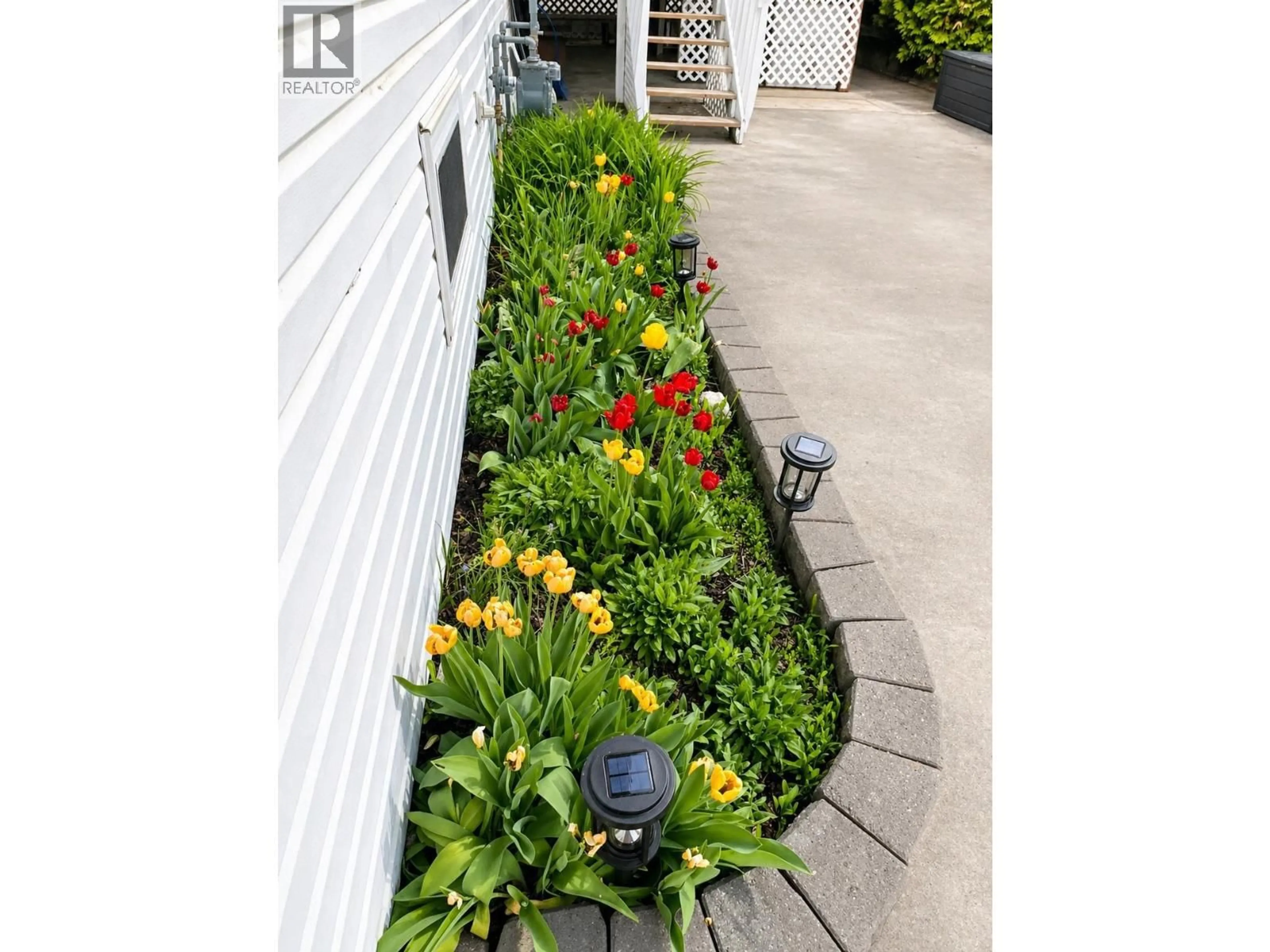 Patio, street for 10307 109 AVENUE, Fort St. John British Columbia V1J4N5