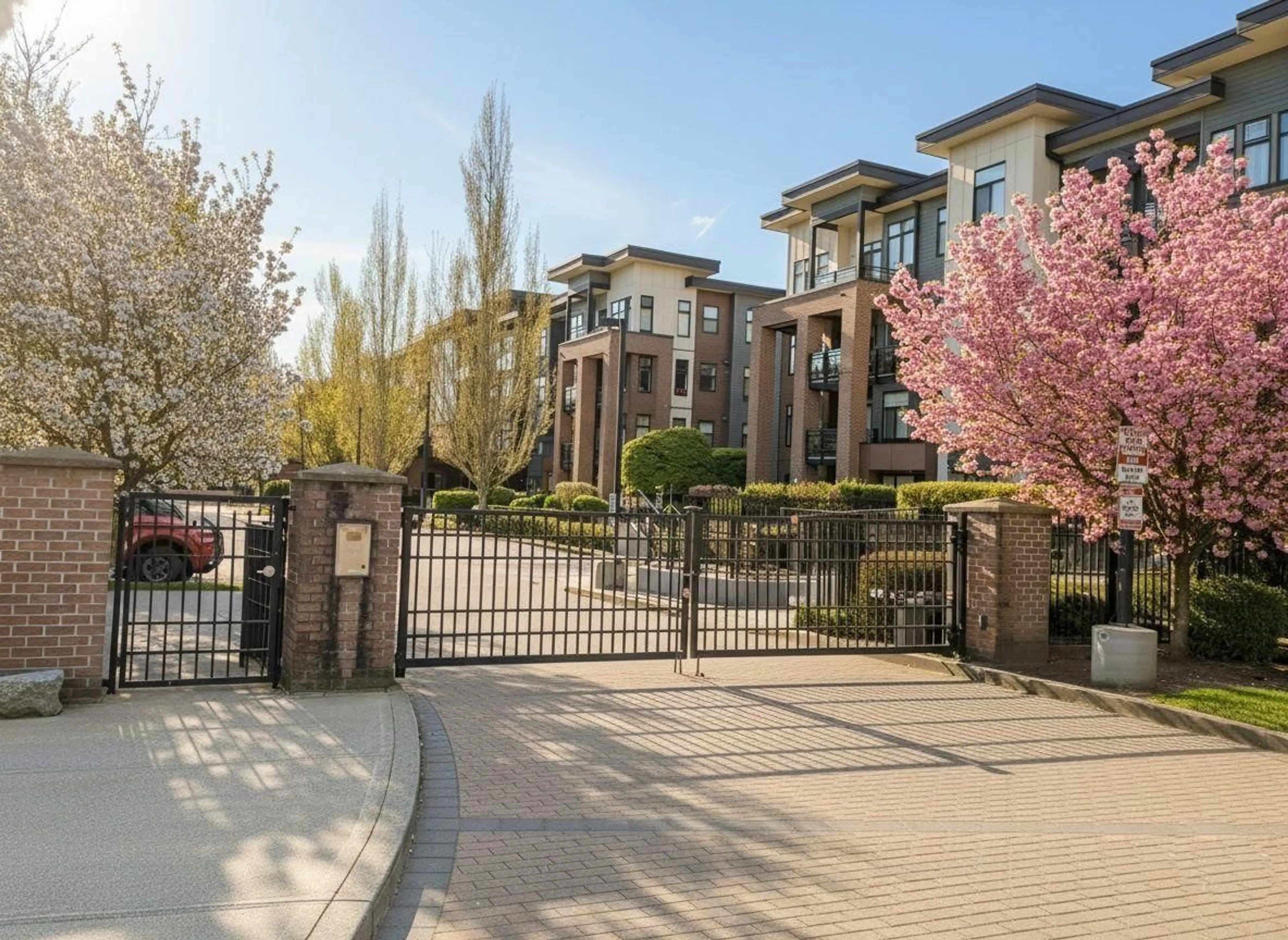 Unknown for 401 - 20062 FRASER HIGHWAY, Langley British Columbia V3A0E6