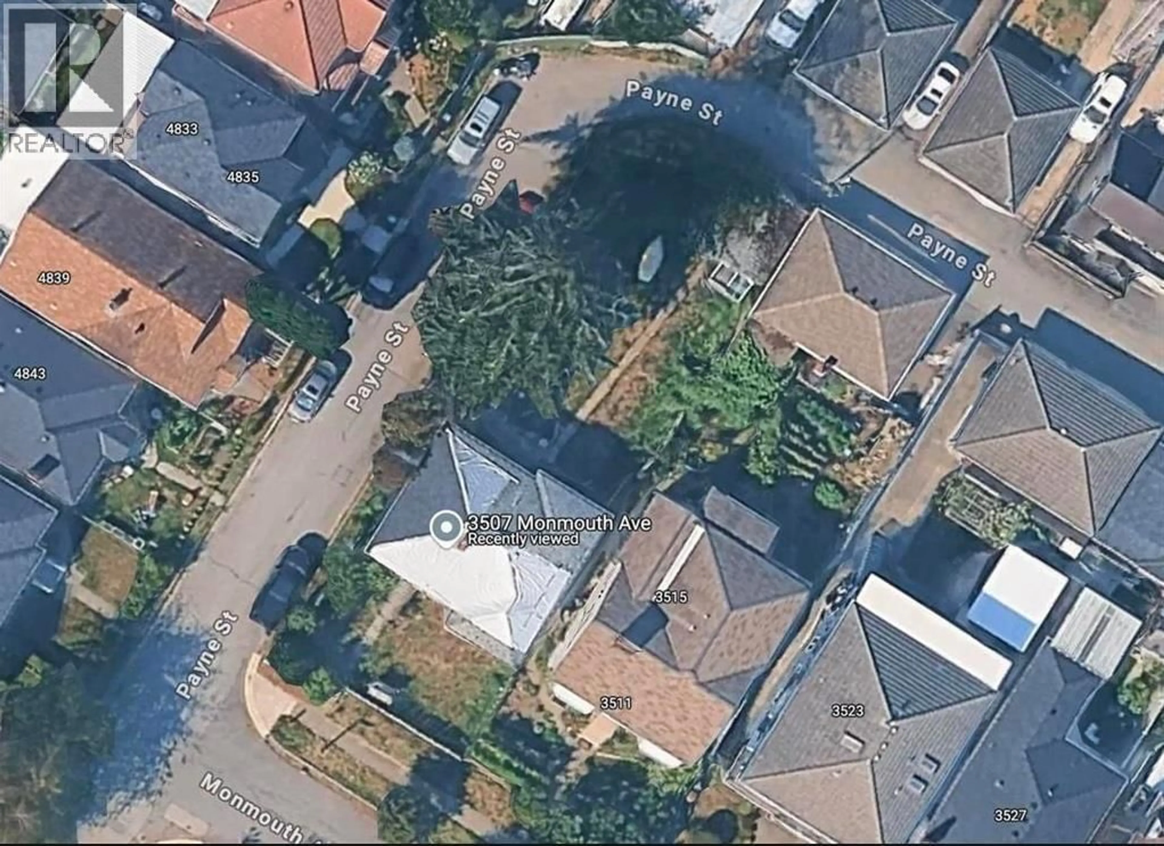 A pic from outside/outdoor area/front of a property/back of a property/a pic from drone, street for 3507 MONMOUTH AVENUE, Vancouver British Columbia V5R5S1