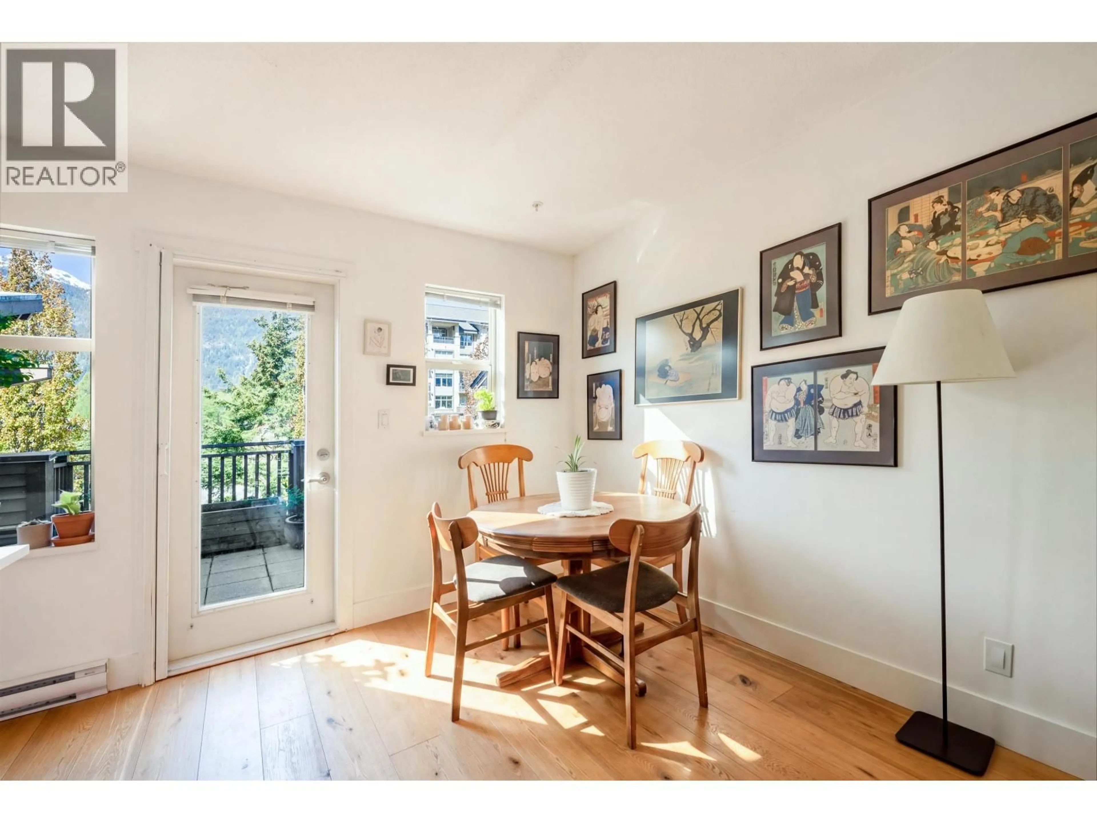 Dining room, wood/laminate floor for 38228 EAGLEWIND BOULEVARD, Squamish British Columbia V8B0T2