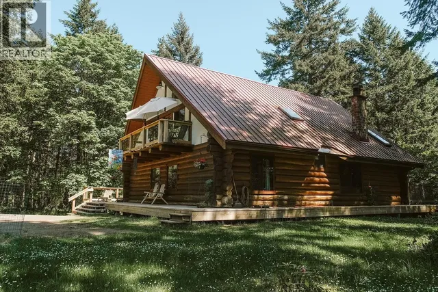754 BURRILL ROAD, Galiano Island 4