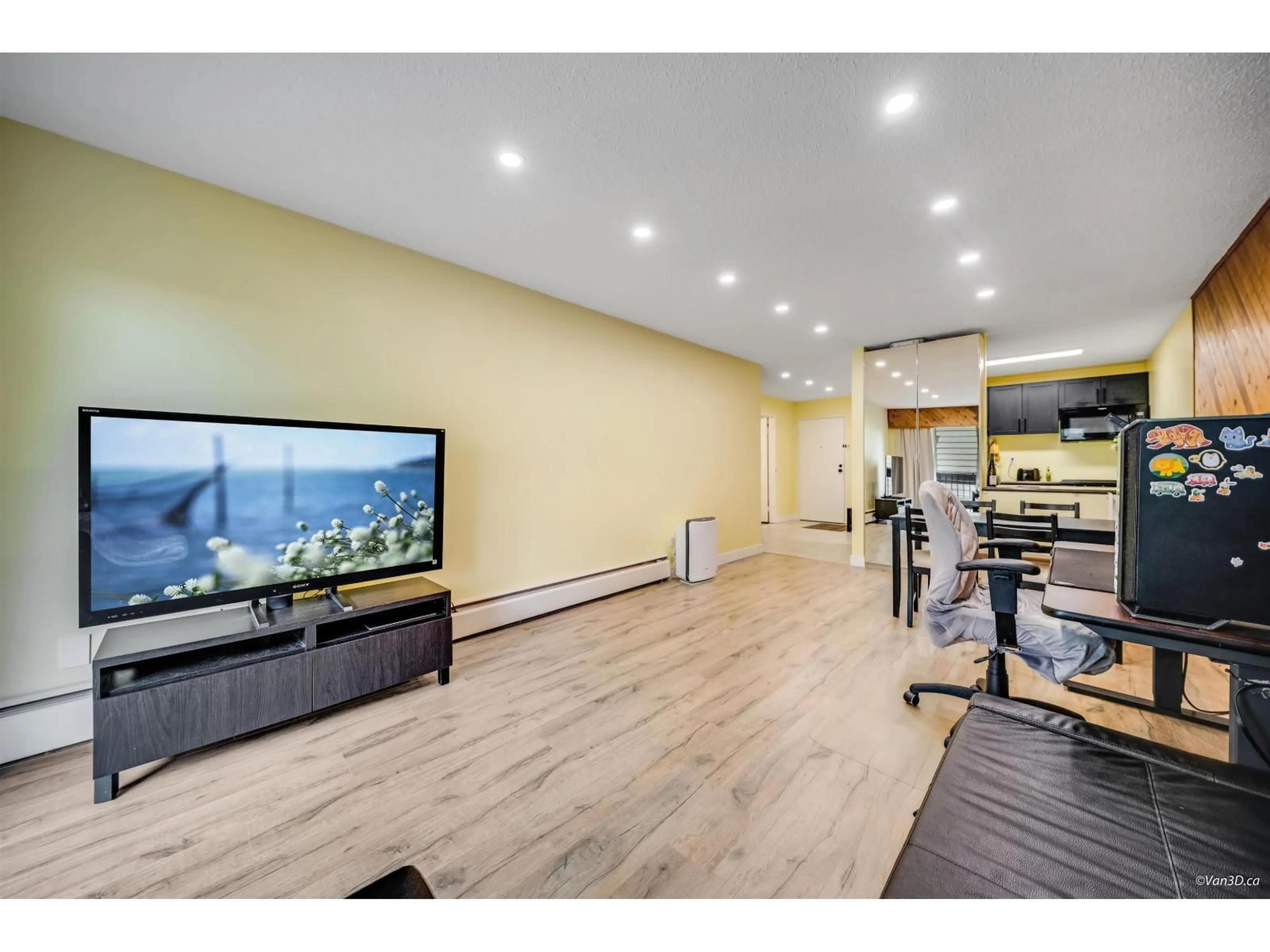 Home theater for 277C - 8635 120 STREET, Delta British Columbia V4C6R5
