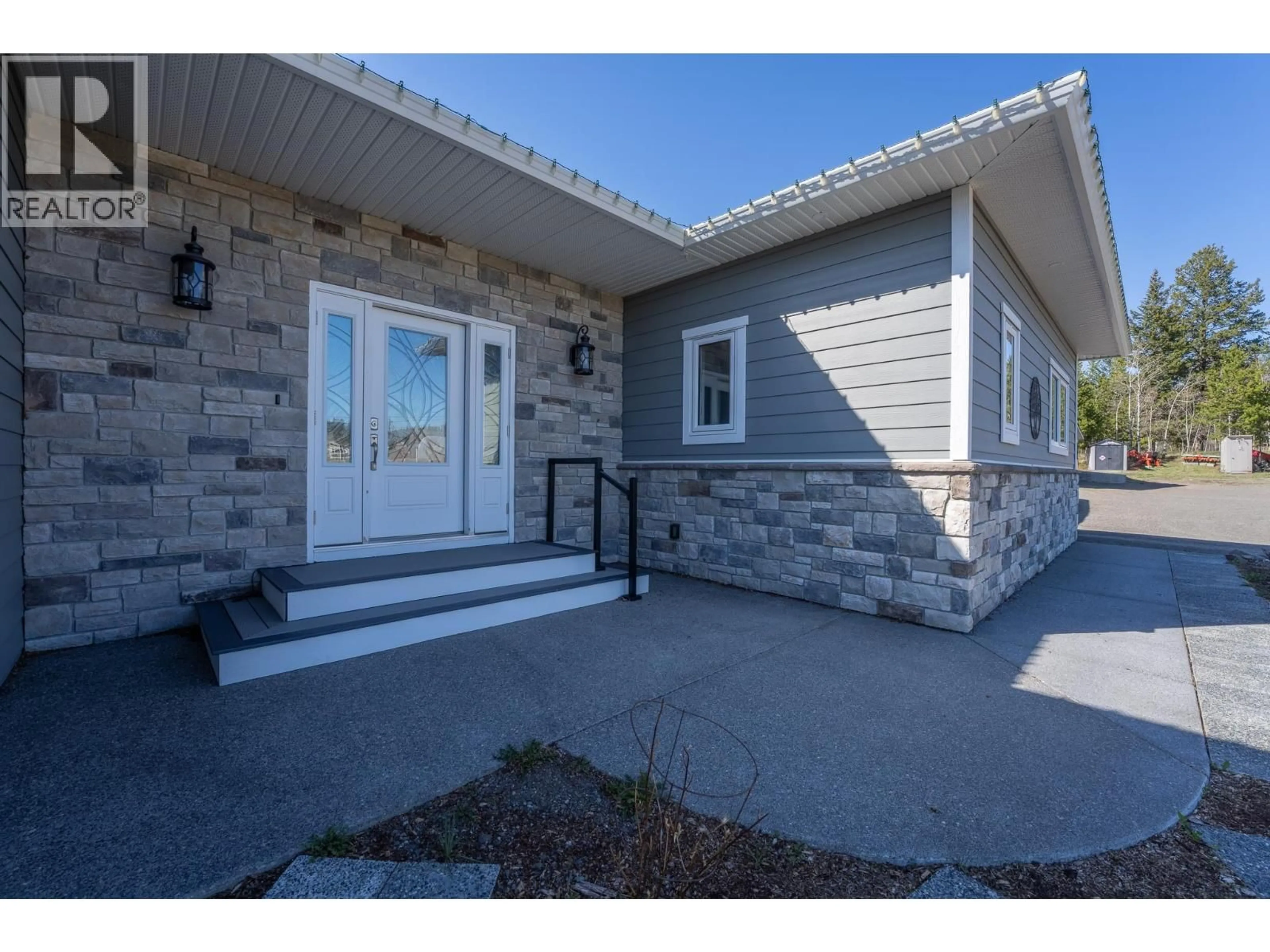 Unknown for 4898 TELQUA DRIVE, 108 Mile Ranch British Columbia V0K2Z0