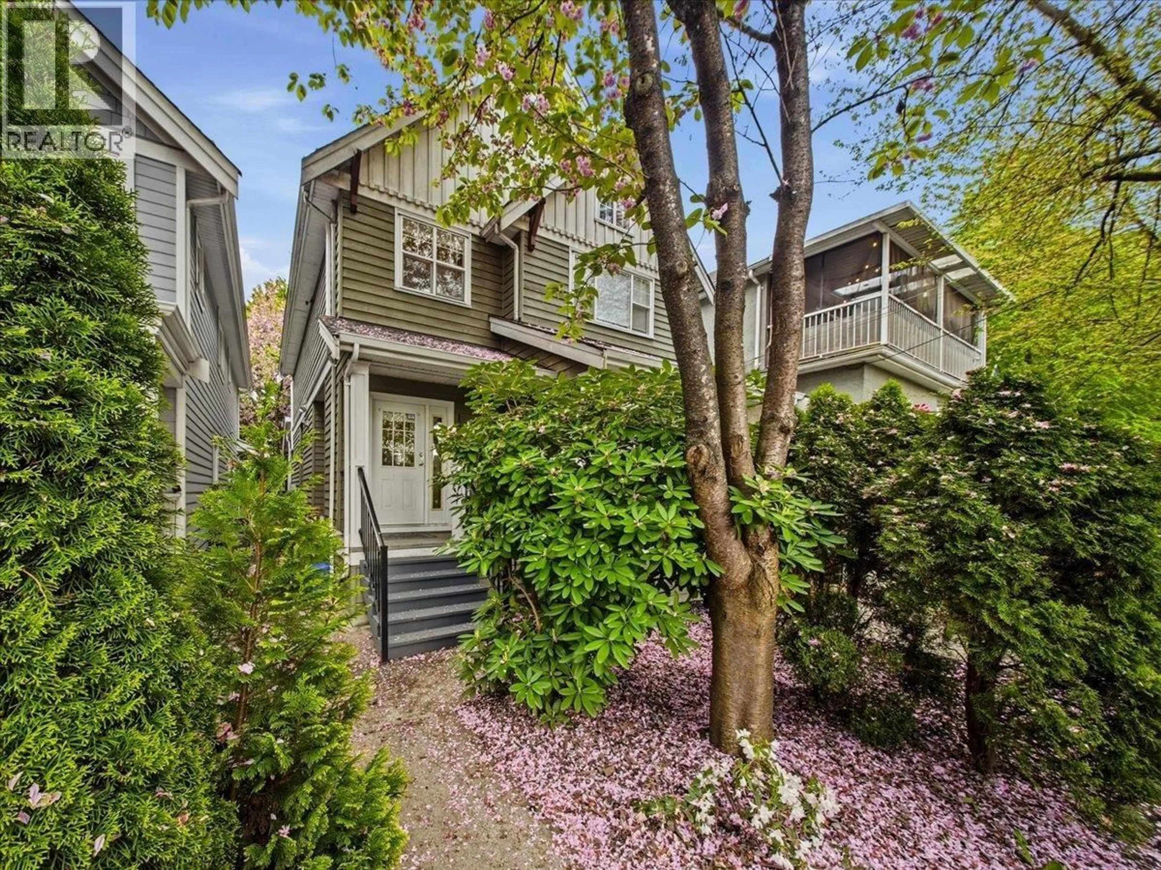 Unknown for 1320 VICTORIA DRIVE, Vancouver British Columbia V5L4G8
