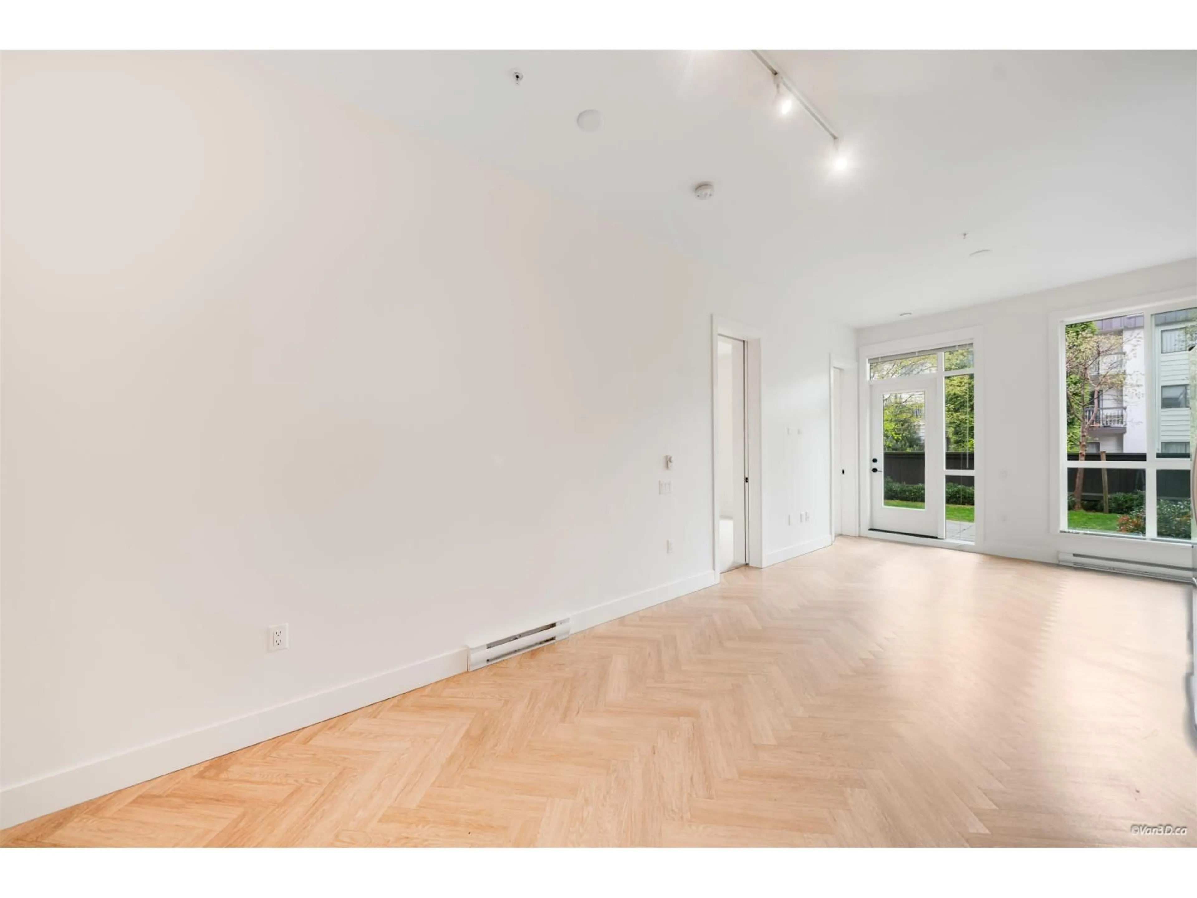 Unknown for 114 - 10168 149 STREET, Surrey British Columbia V3R0E9