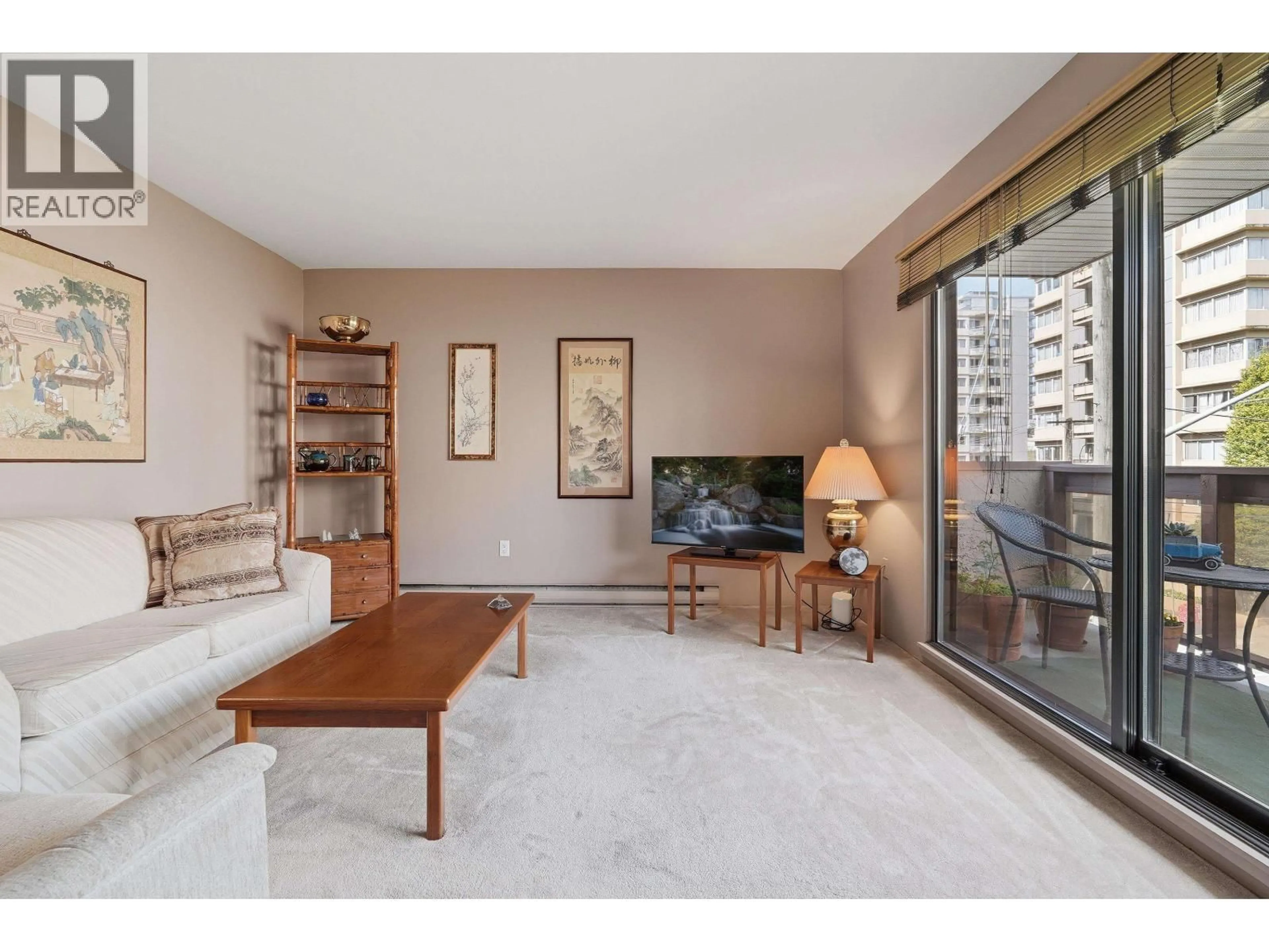Living room with furniture, unknown for 310 - 45 FOURTH STREET STREET, New Westminster British Columbia V3L5H7