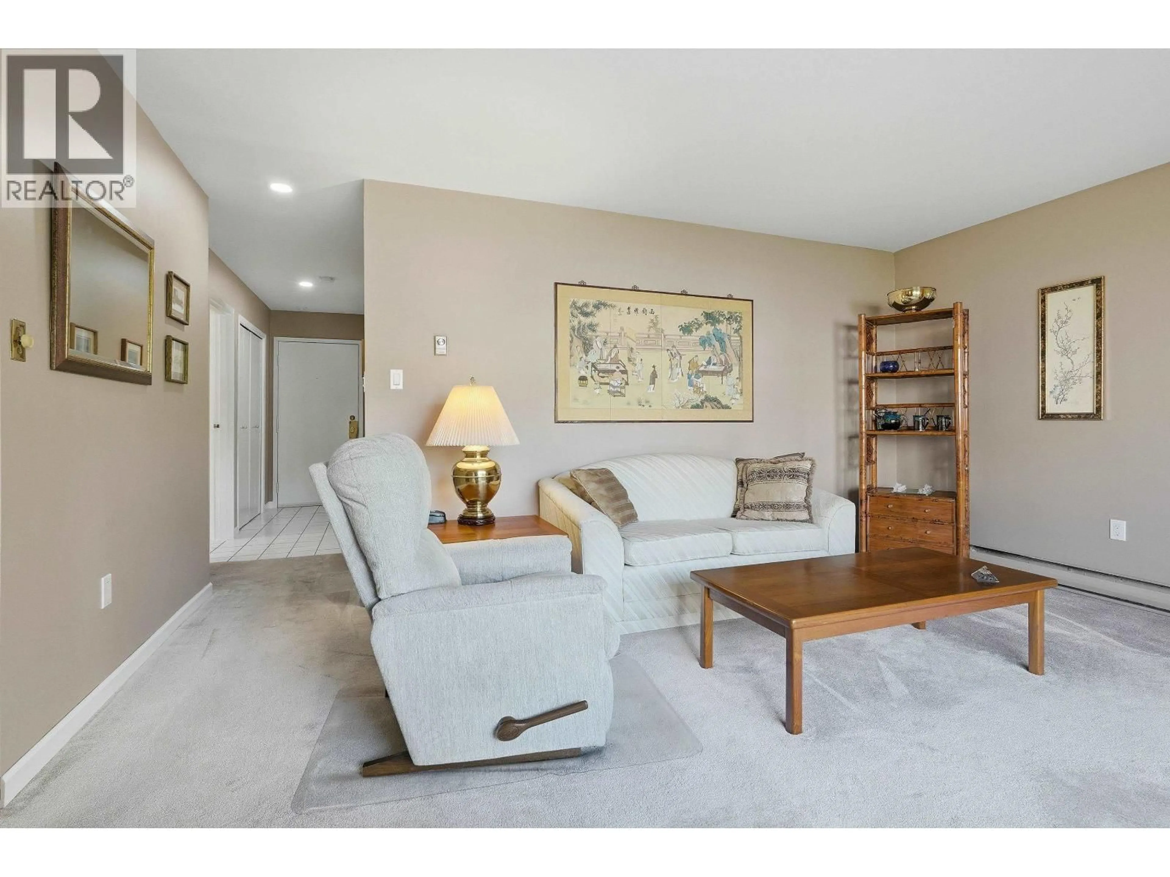 Living room with furniture, unknown for 310 - 45 FOURTH STREET STREET, New Westminster British Columbia V3L5H7