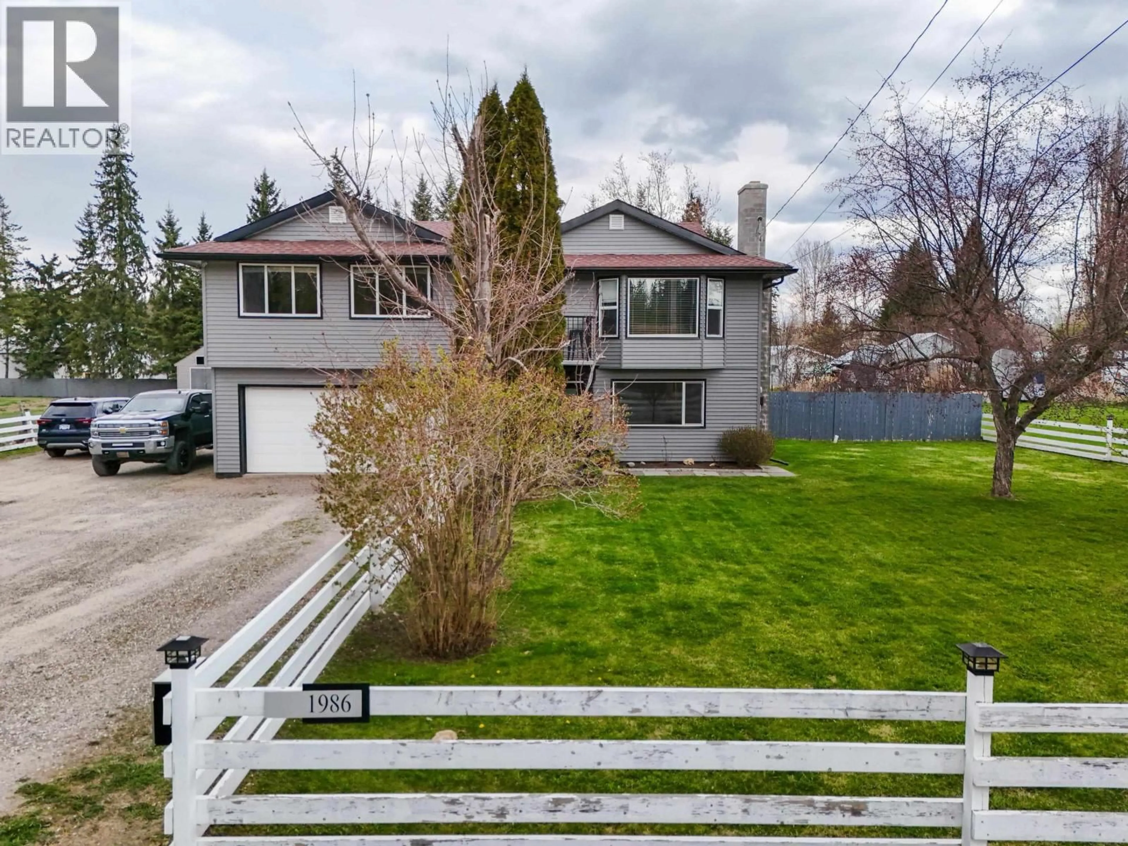 A pic from outside/outdoor area/front of a property/back of a property/a pic from drone, street for 1986 BALSAM AVENUE, Red Bluff / Dragon Lake British Columbia V2J3Y9