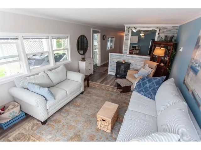 209 - 1840 160 STREET, Surrey 4