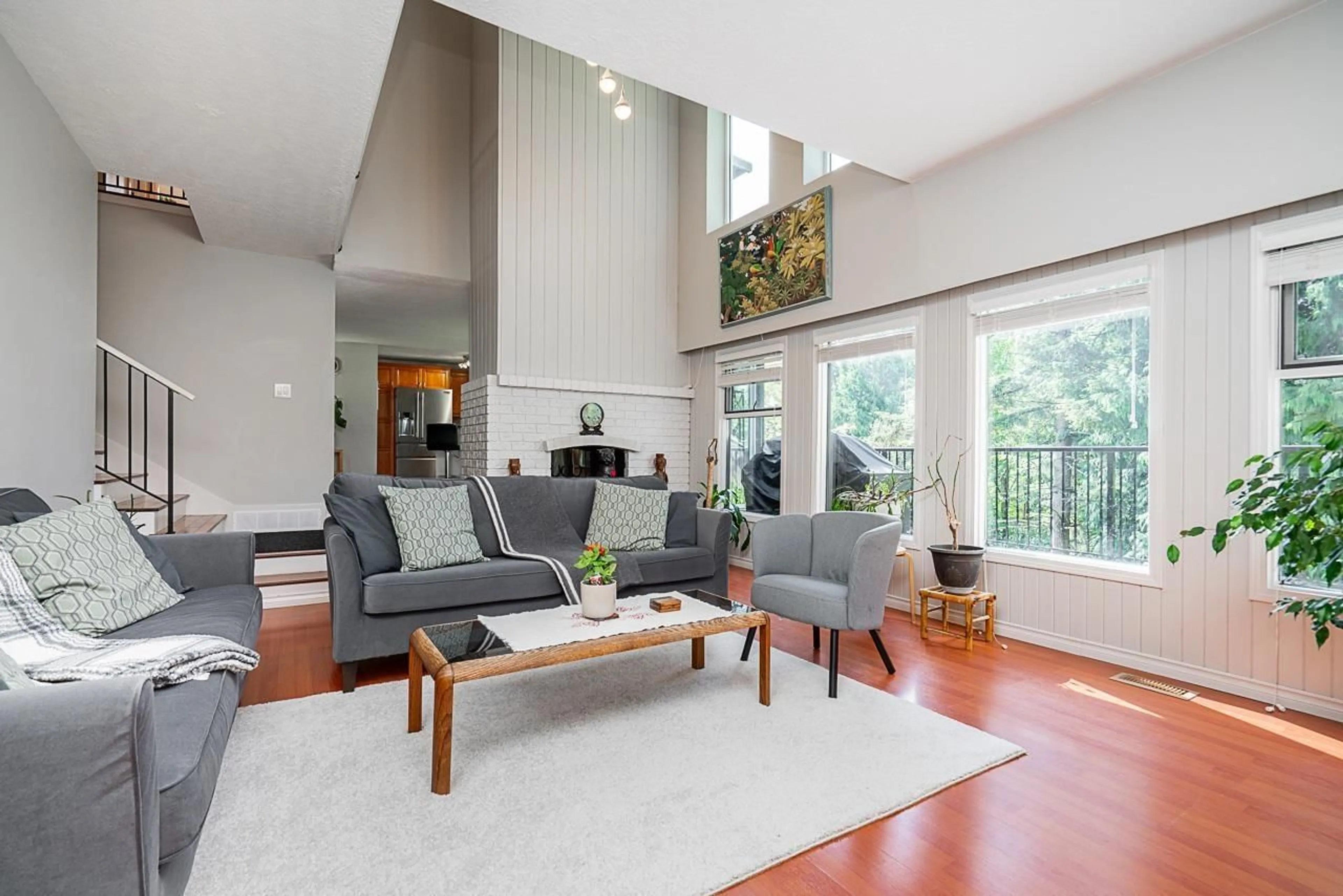 Living room with furniture, unknown for 32604 BEST AVENUE, Mission British Columbia V2V2S6