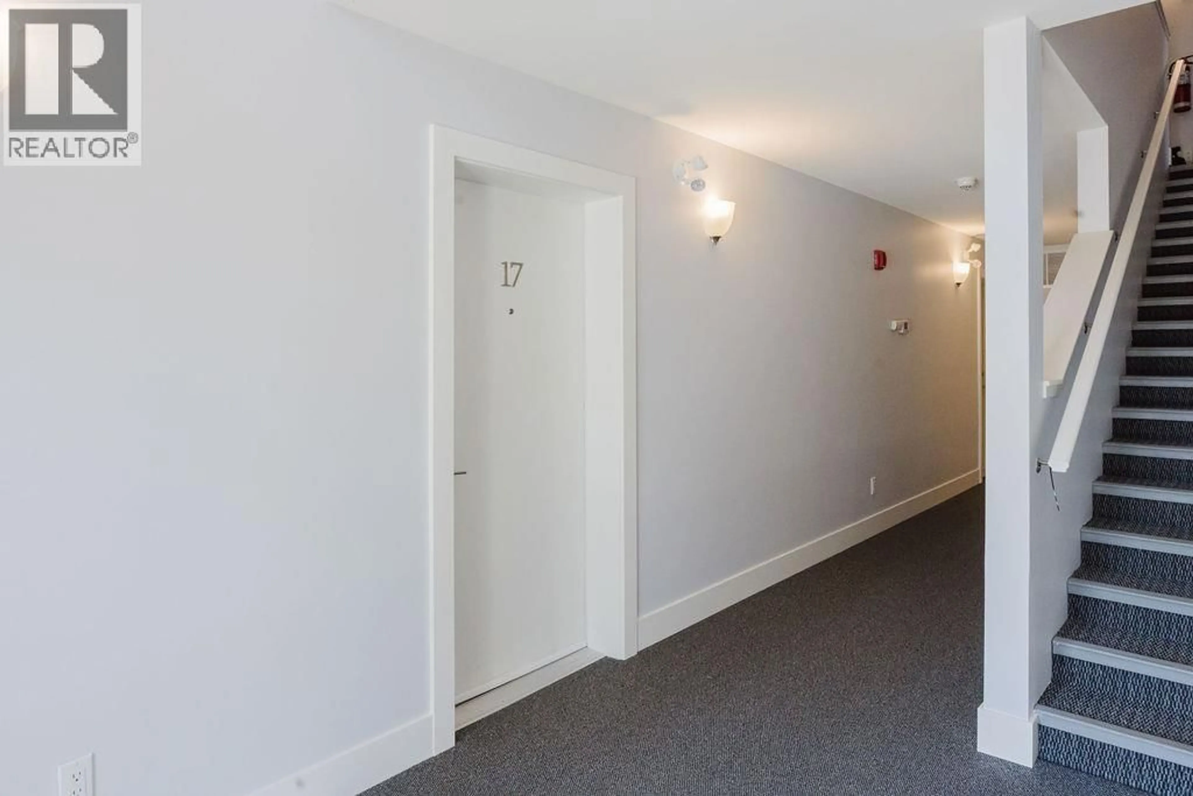 A pic of a room for 17 - 689 PARK ROAD, Gibsons British Columbia V0N1V7