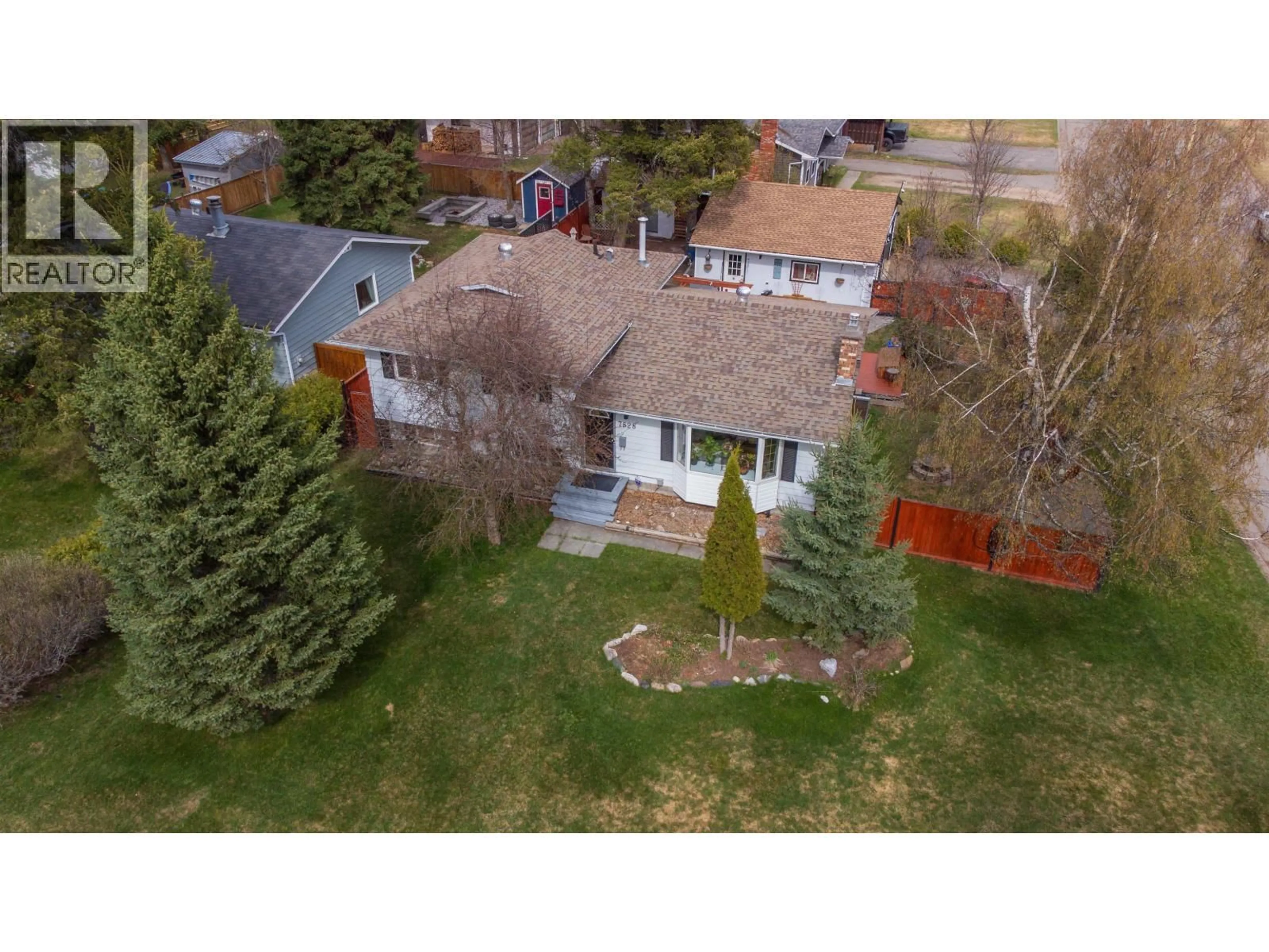 A pic from outside/outdoor area/front of a property/back of a property/a pic from drone, street for 7828 LATROBE CRESCENT, Prince George British Columbia V2N3T4