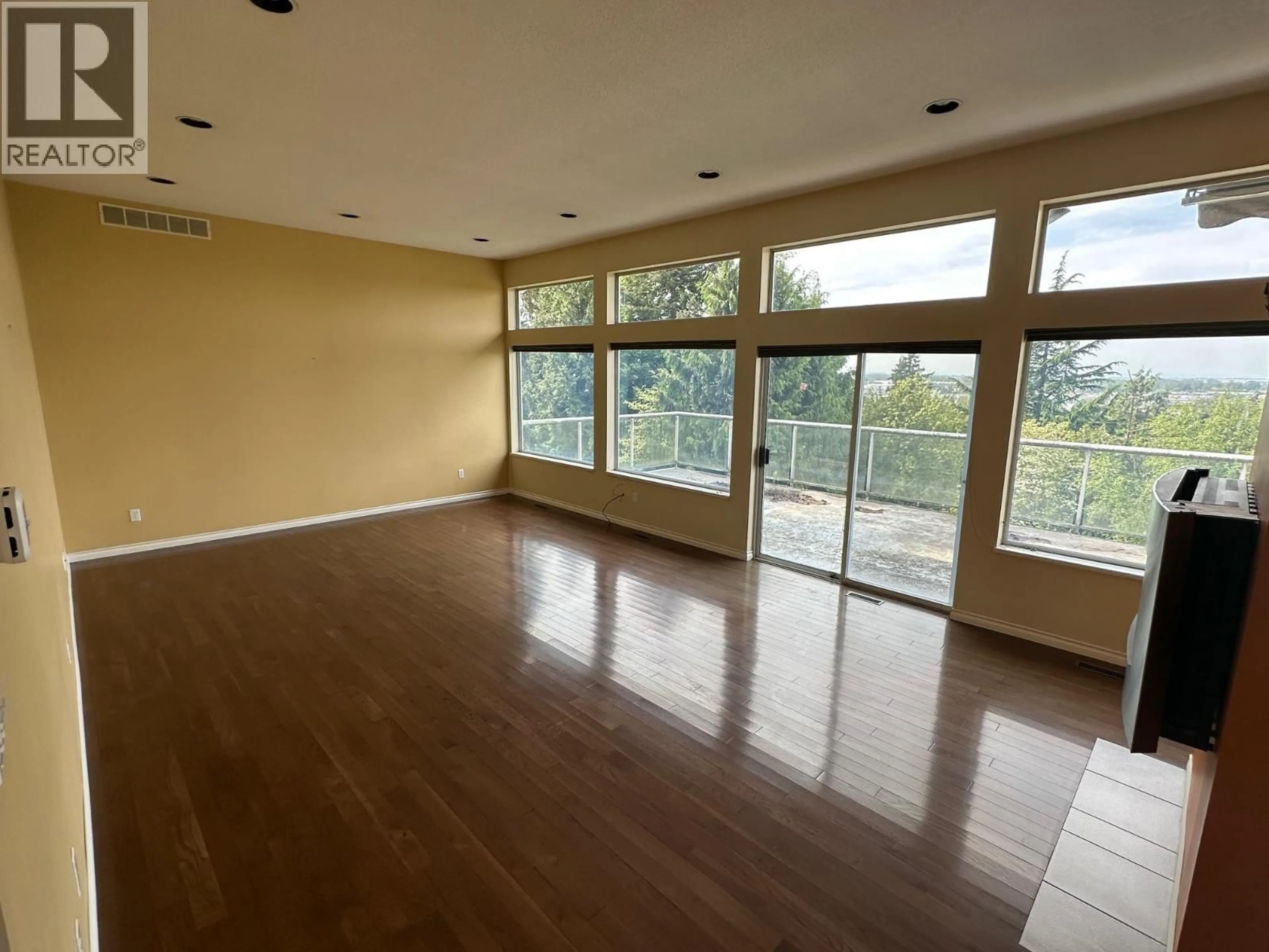 A pic of a room for 924 LONDON PLACE, New Westminster British Columbia V3M4Z6