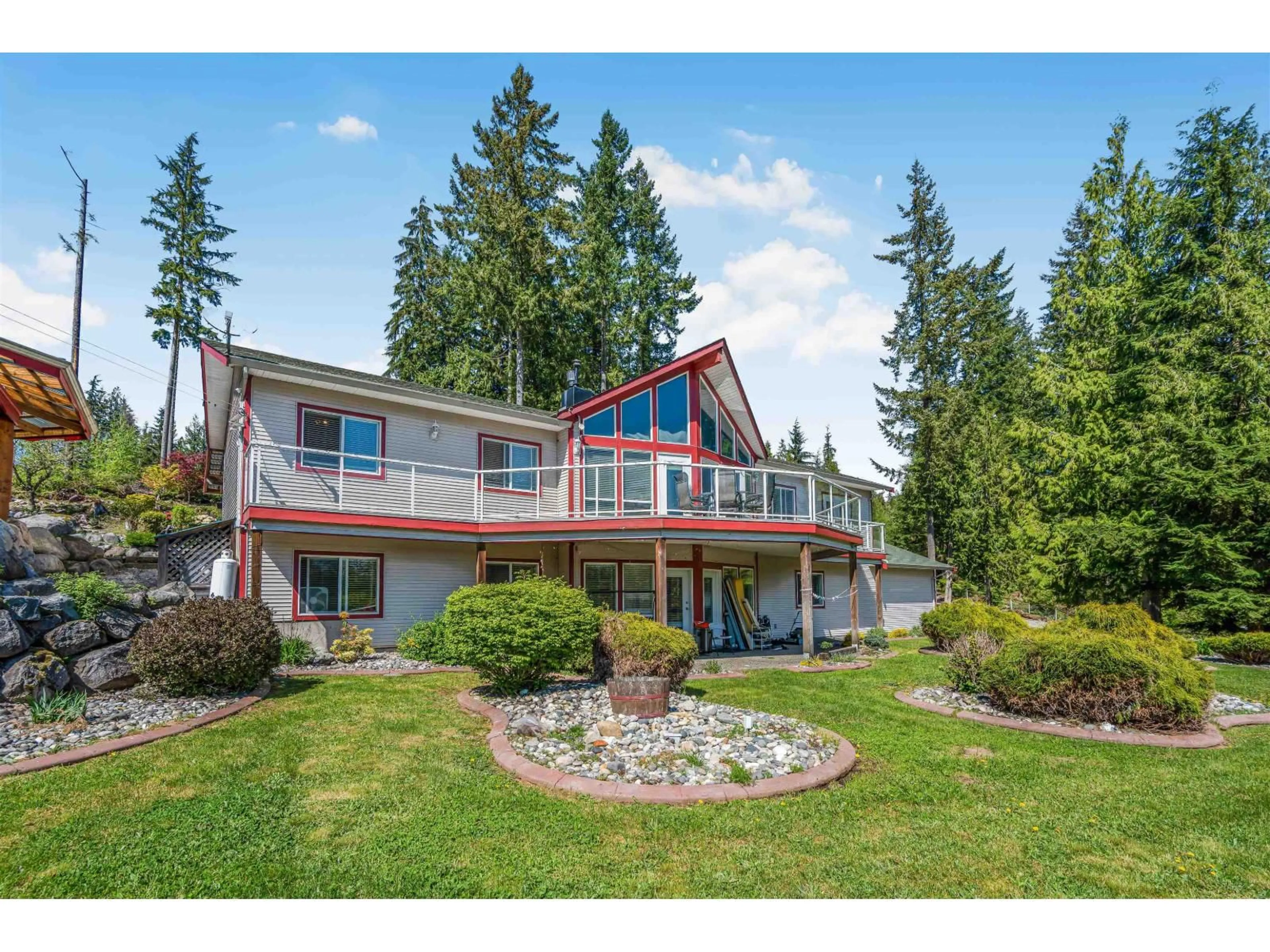 A pic from outside/outdoor area/front of a property/back of a property/a pic from drone, water/lake/river/ocean view for 12302 CARDINAL PLACE, Mission British Columbia V4S1L3