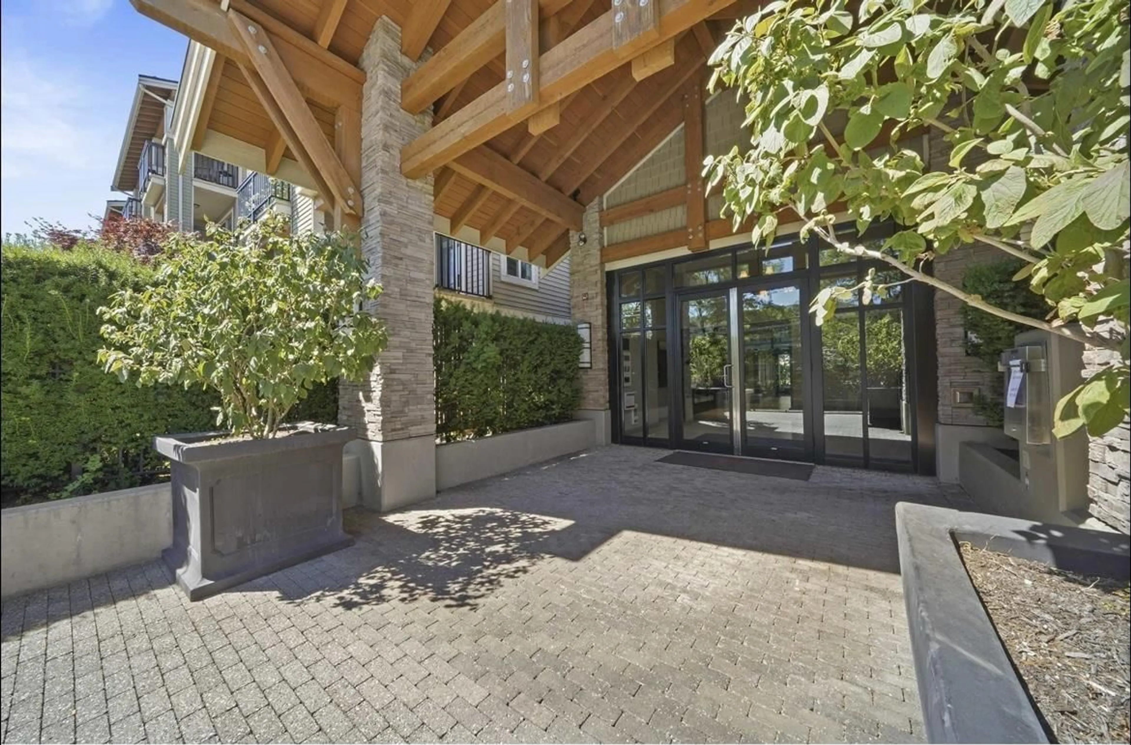 Unknown for 305 - 21009 56 AVENUE, Langley British Columbia V3A0C9